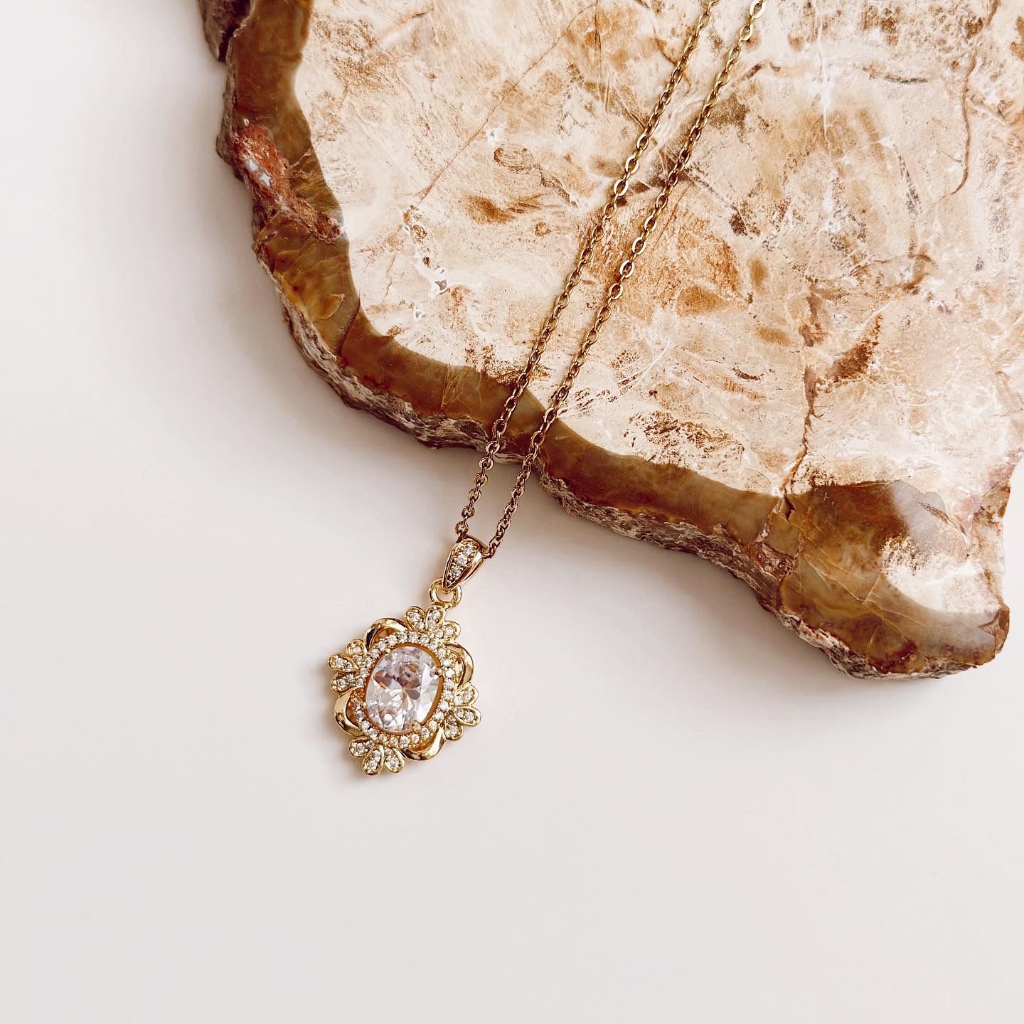 II. Catherina Steel Necklace