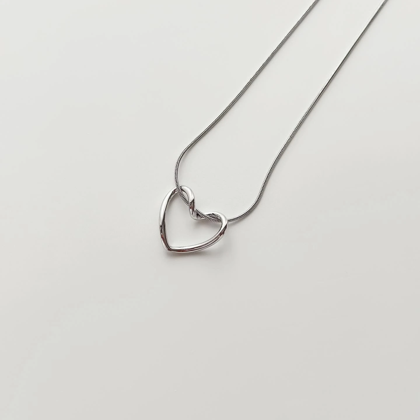 Love Heart Grey Steel Necklace | Çelik Kolye