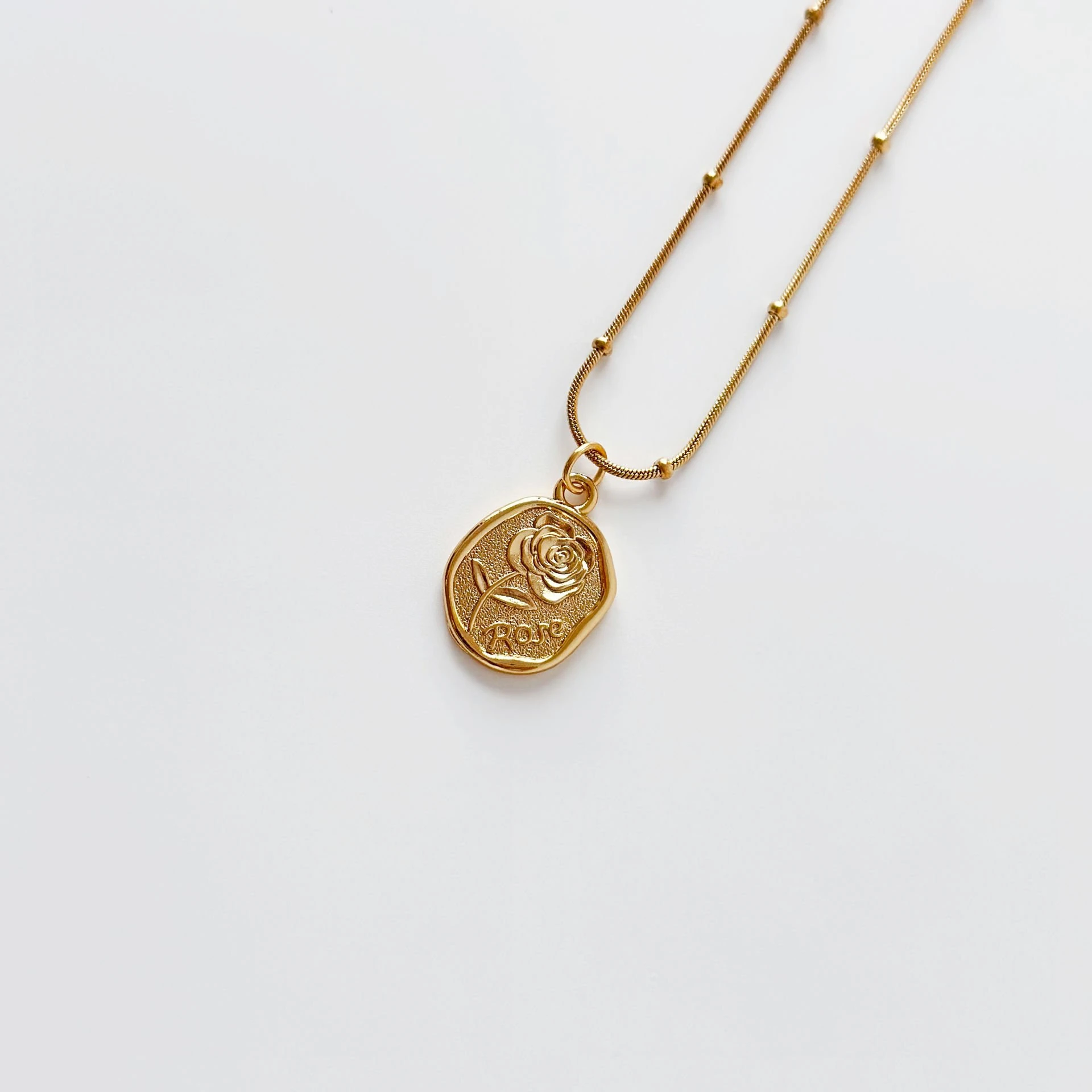 Red Rose Steel Necklace | Çelik Kolye