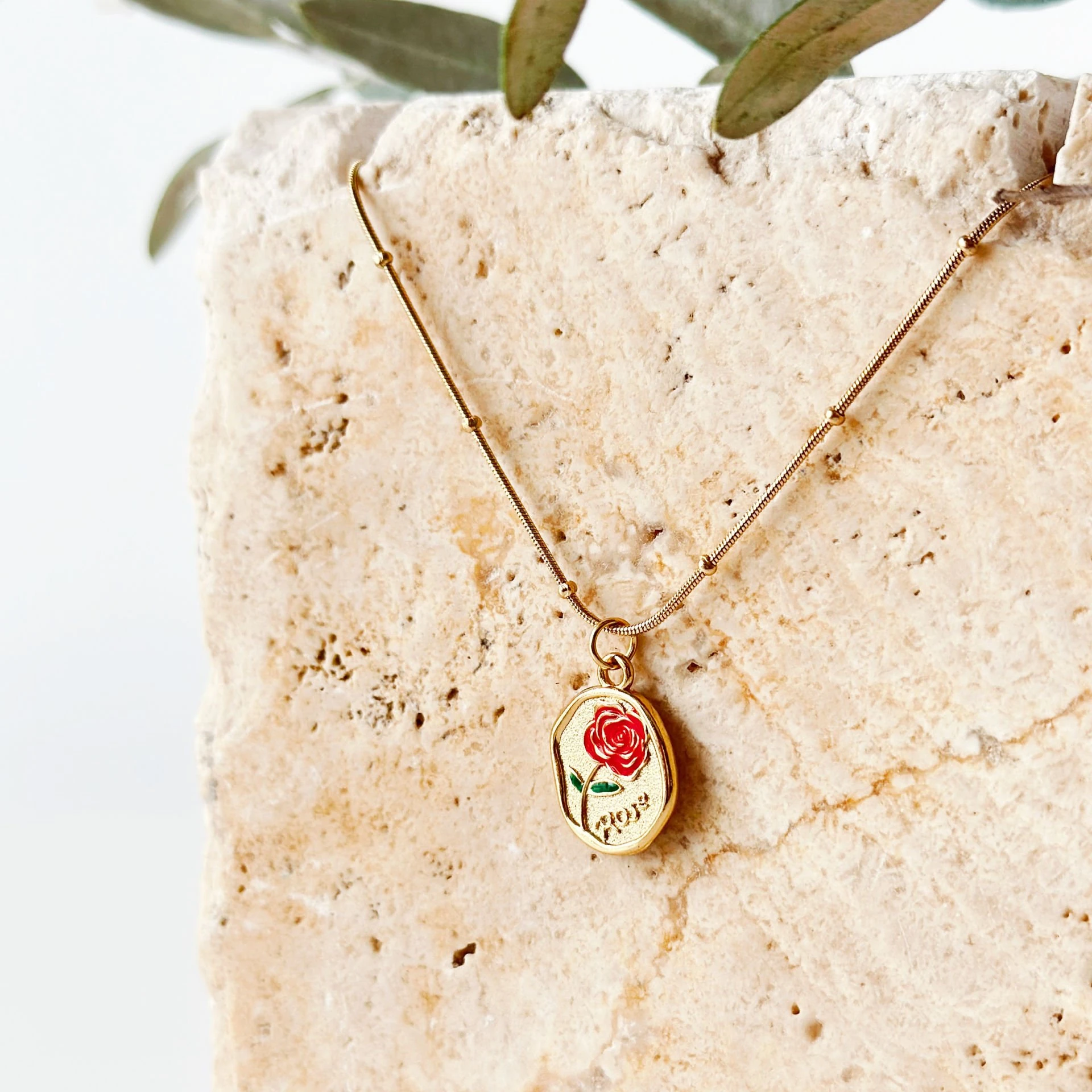 Red Rose Steel Necklace | Çelik Kolye