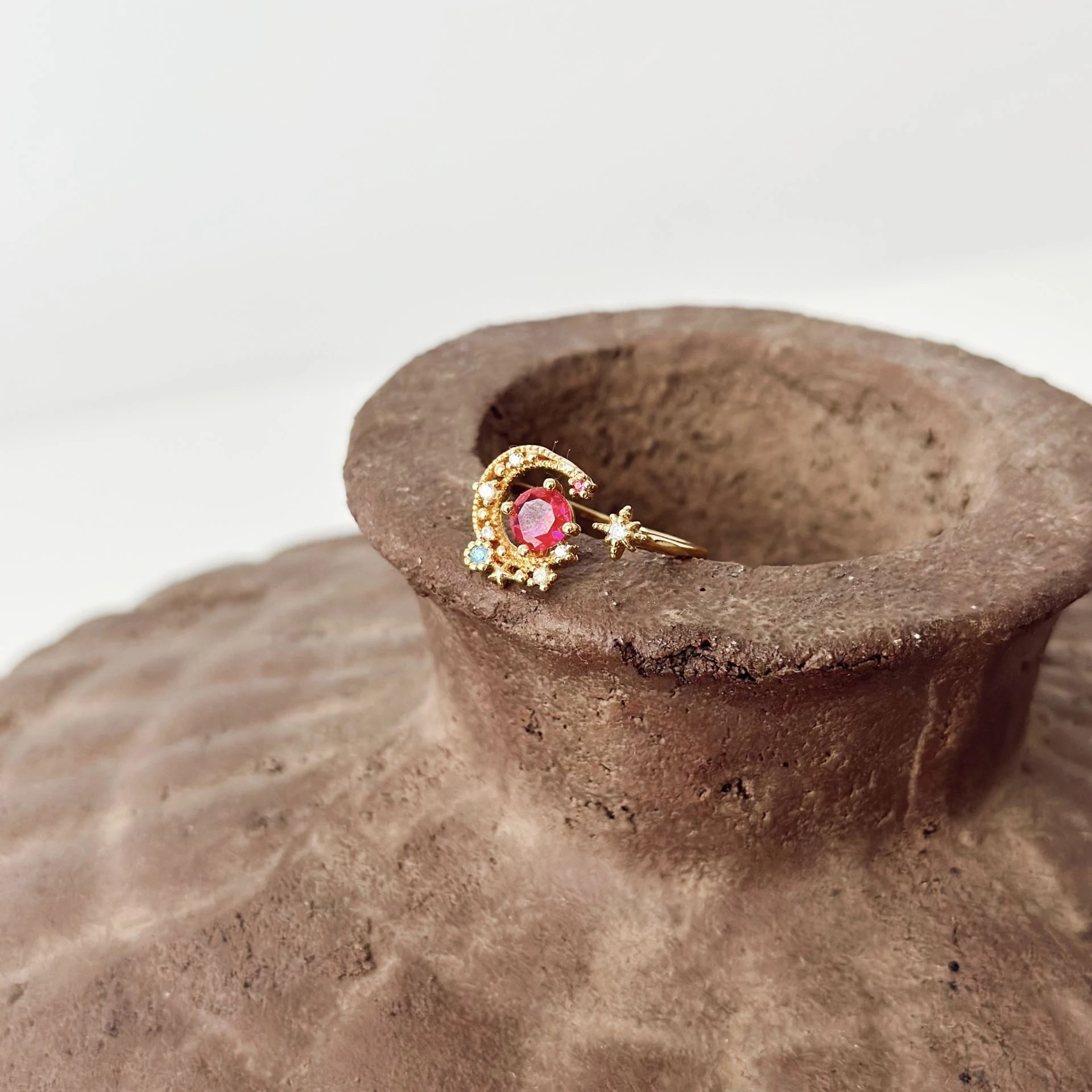 Pink Moon Ring / Yüzük