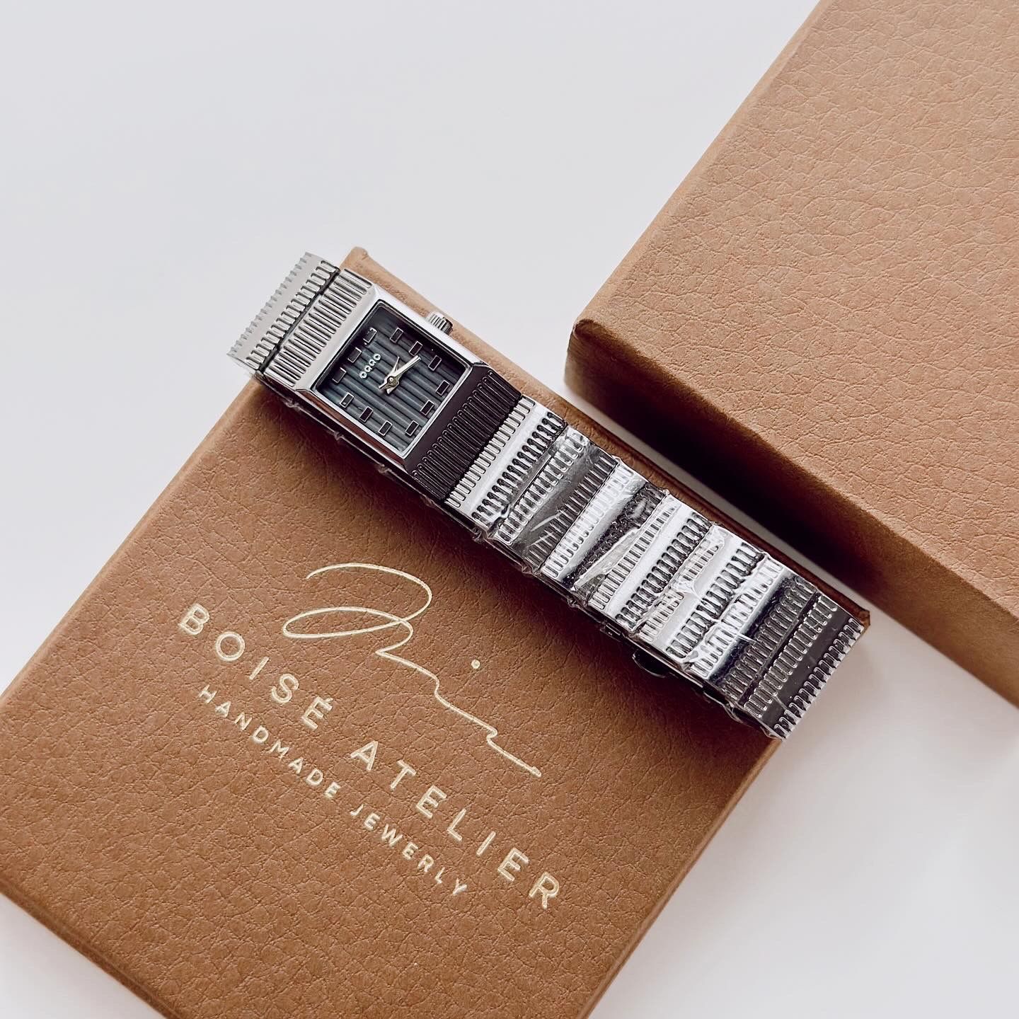 Being Black Watch | Saat