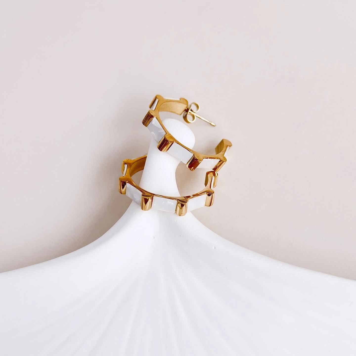 Shelly Steel Earring