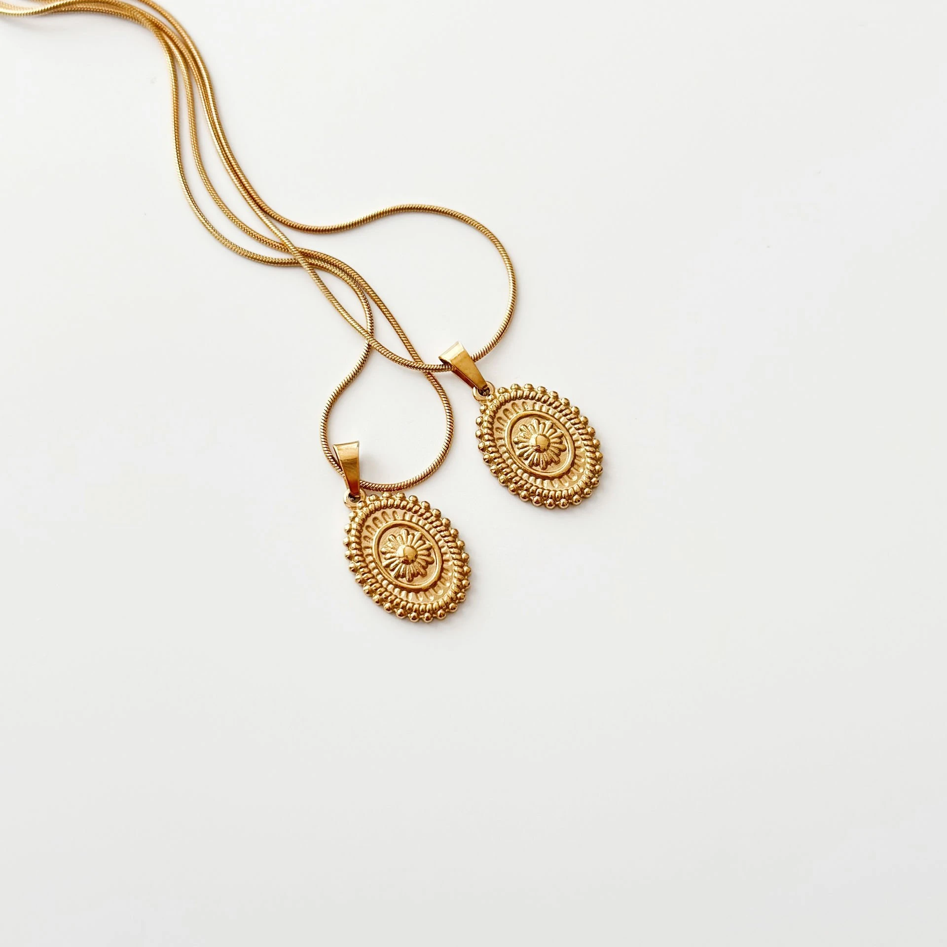 Merlin Steel Necklace | Çelik Kolye