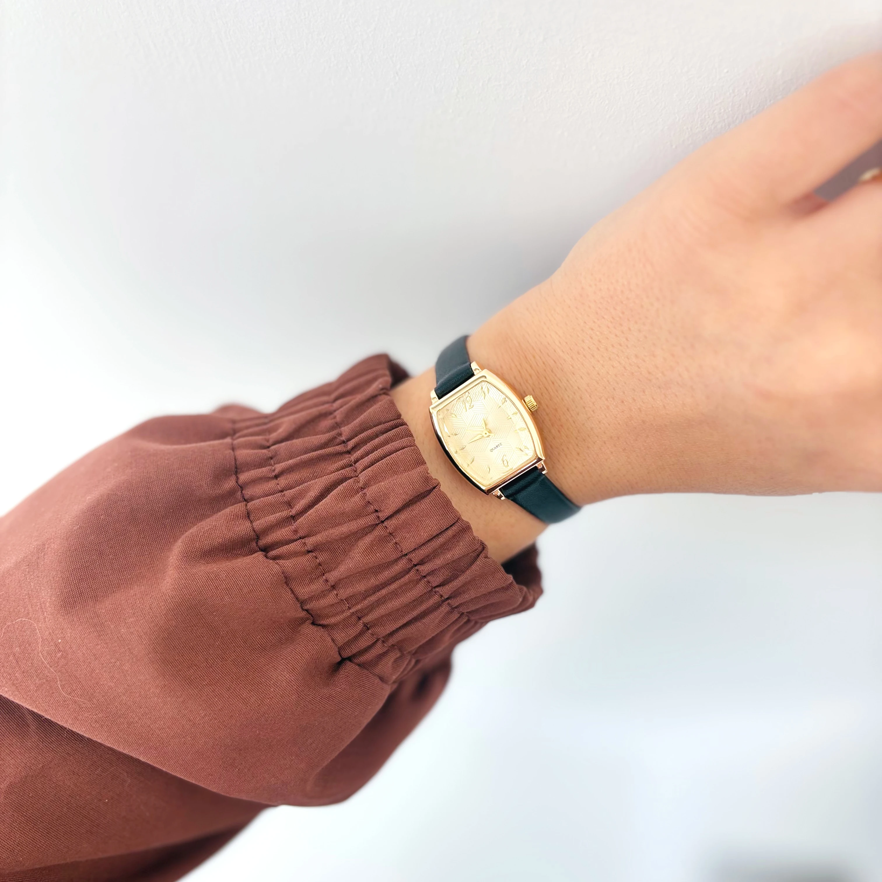 Eldor Black-Gold Watch | Saat