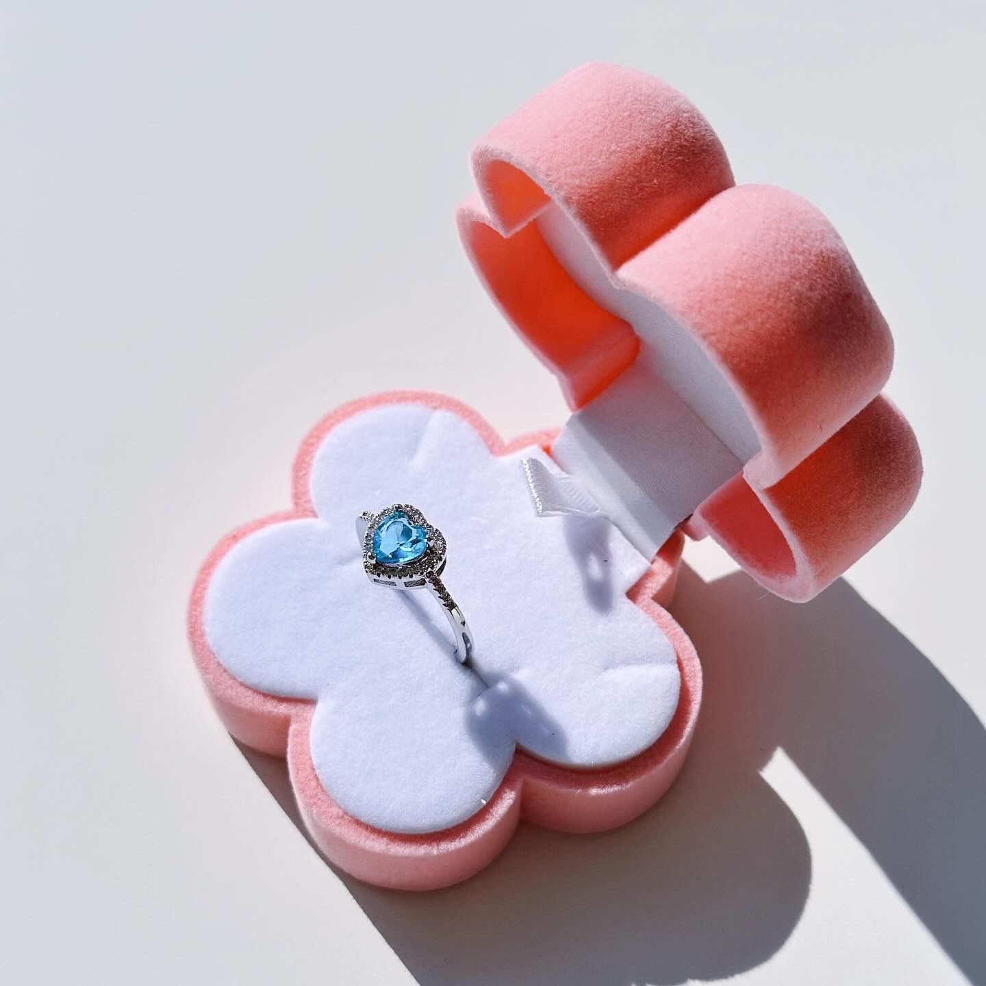 Diamond Blue Ring / Yüzük