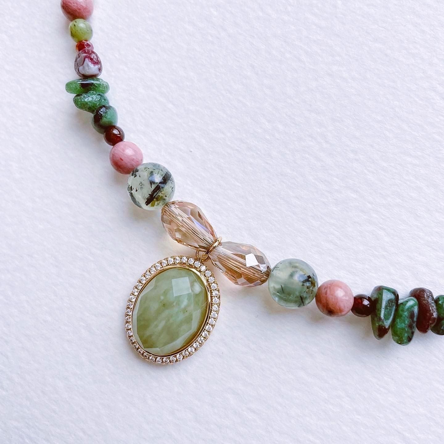 Royal 80's Necklace