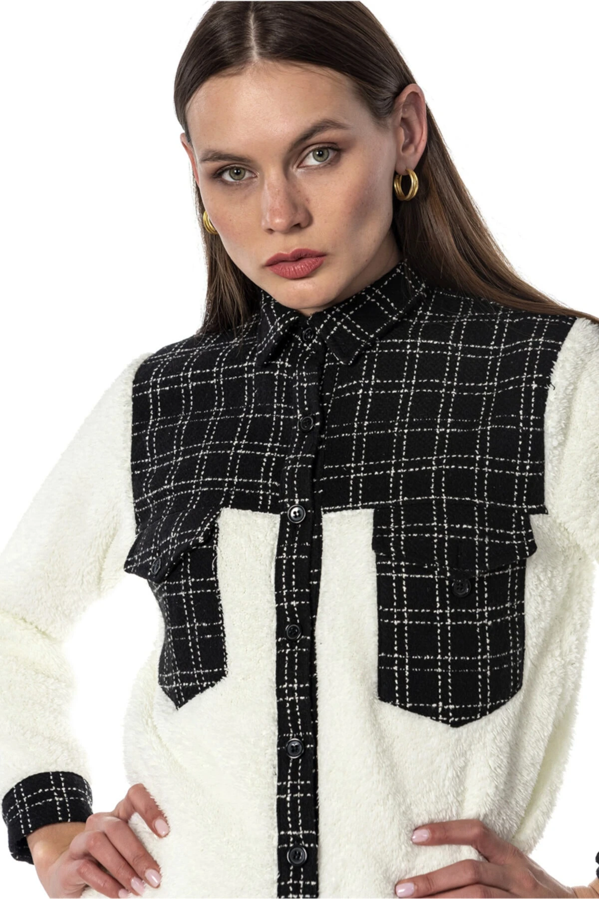 Beyaz Ekoseli Peluş Gömlek