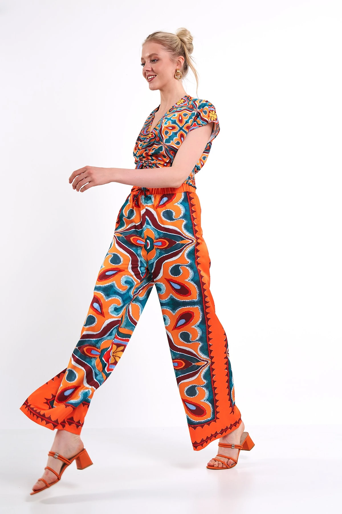DESENLİ KISA KOLU BLUZ PANTOLON ORANJ TAKIM