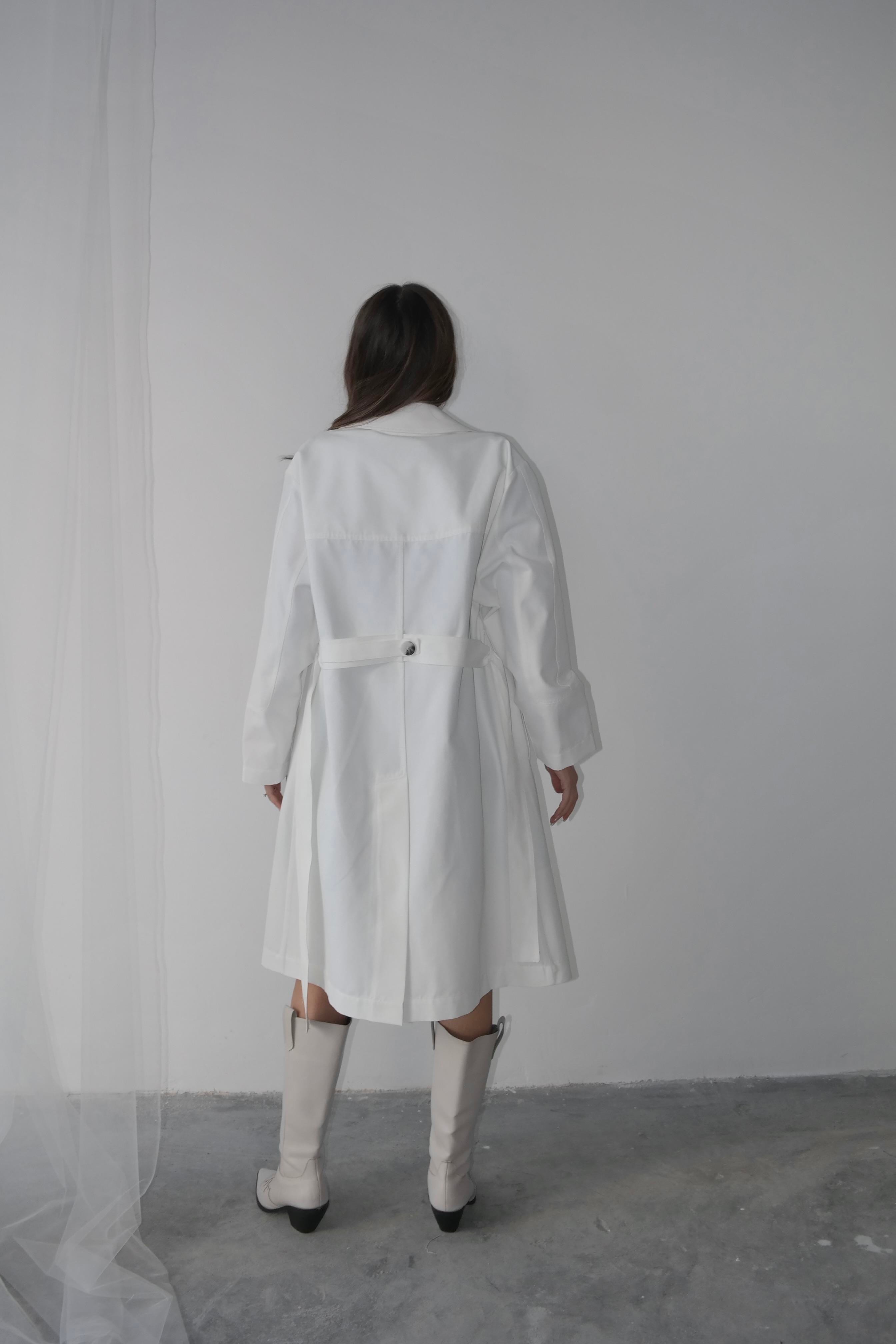 Gabardin Düğmeli Trençkot Beyaz