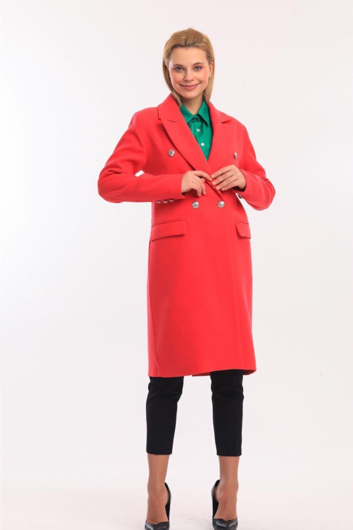 Düğmeli Kaşe Kaban