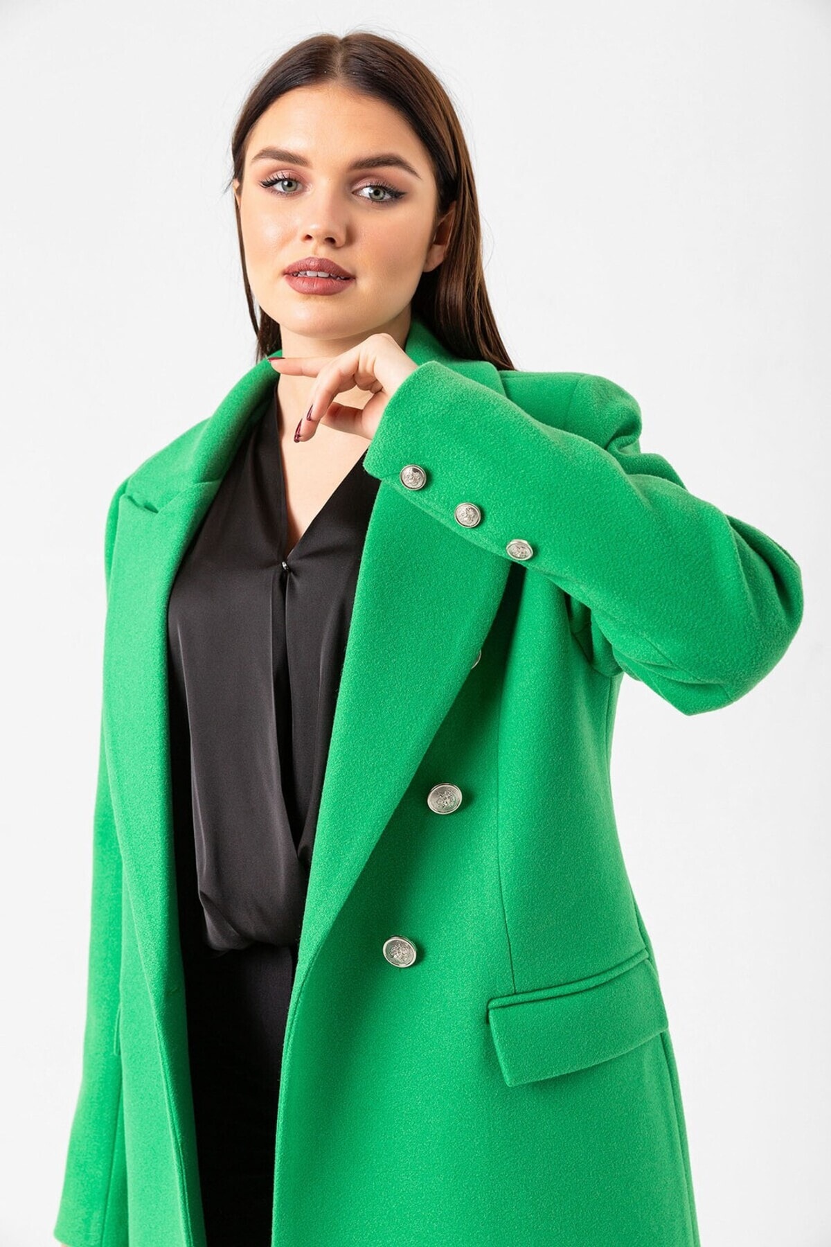 Düğmeli Kaşe Uzun Kaban