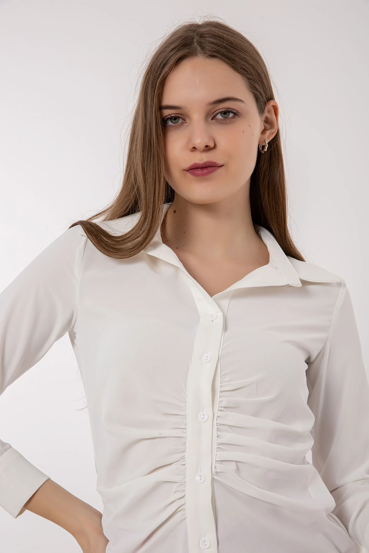 Beyaz Gömlek Bluz