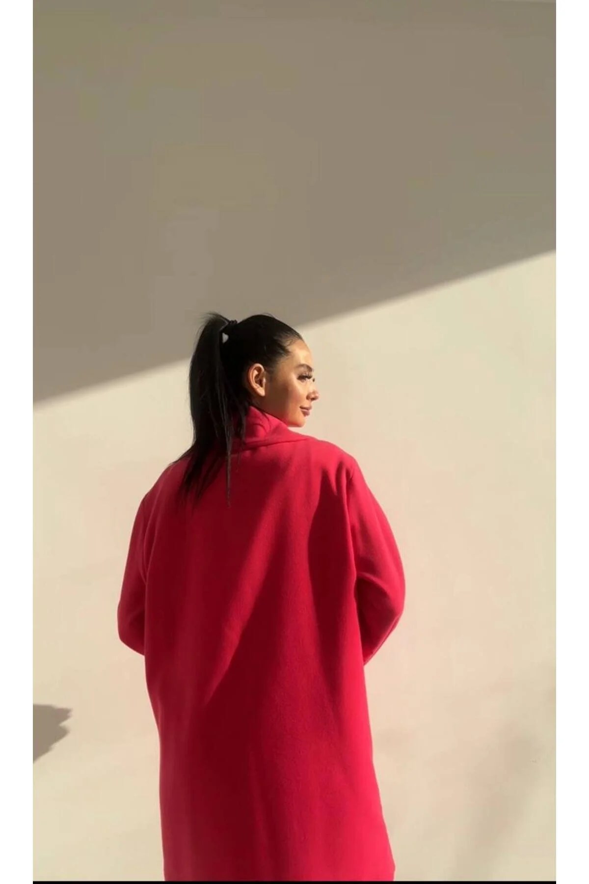 Oversize Geniş Kesim Düğmeli Kısa Kaşe Kaban Fuşya