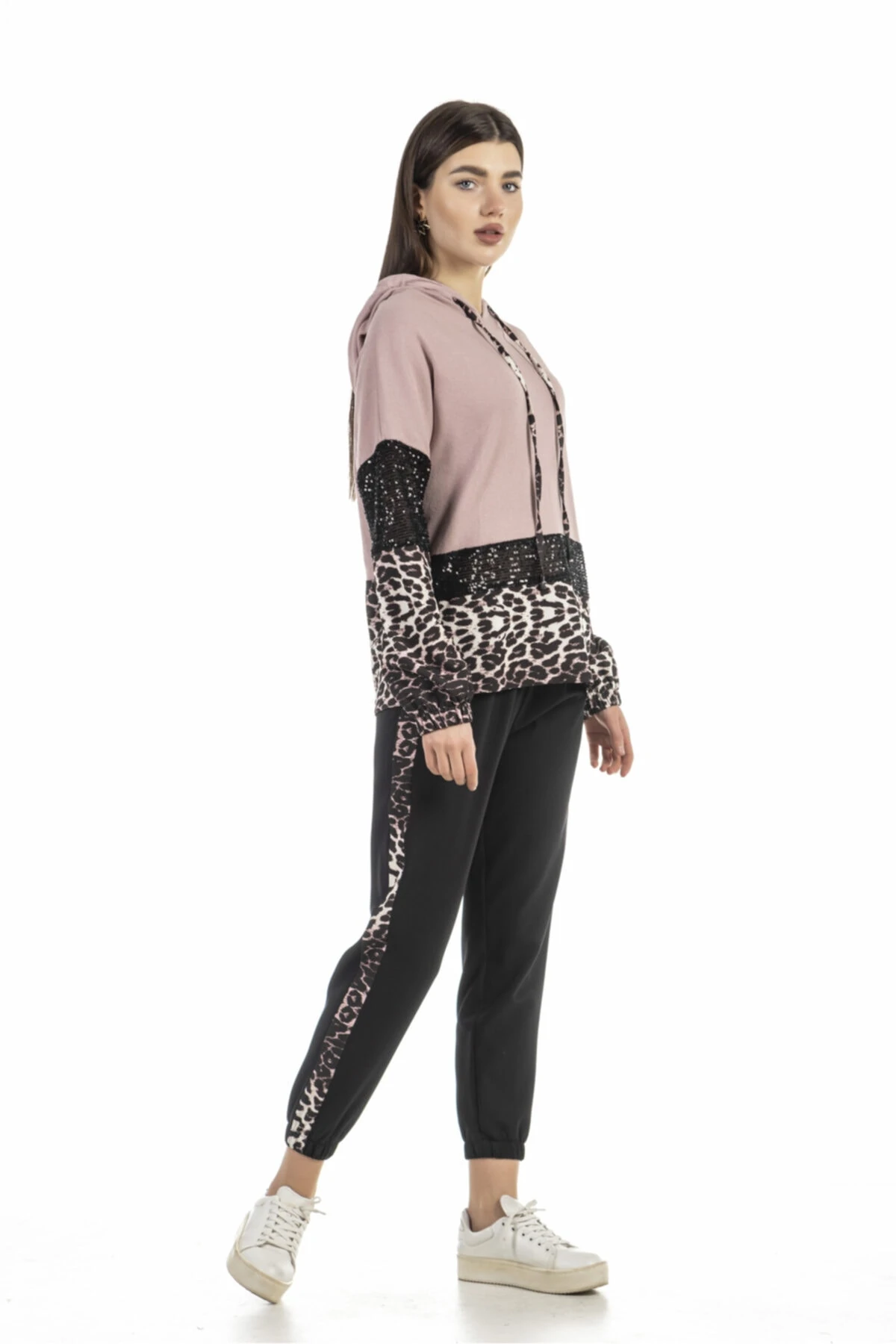 Desenli Payetli Takım