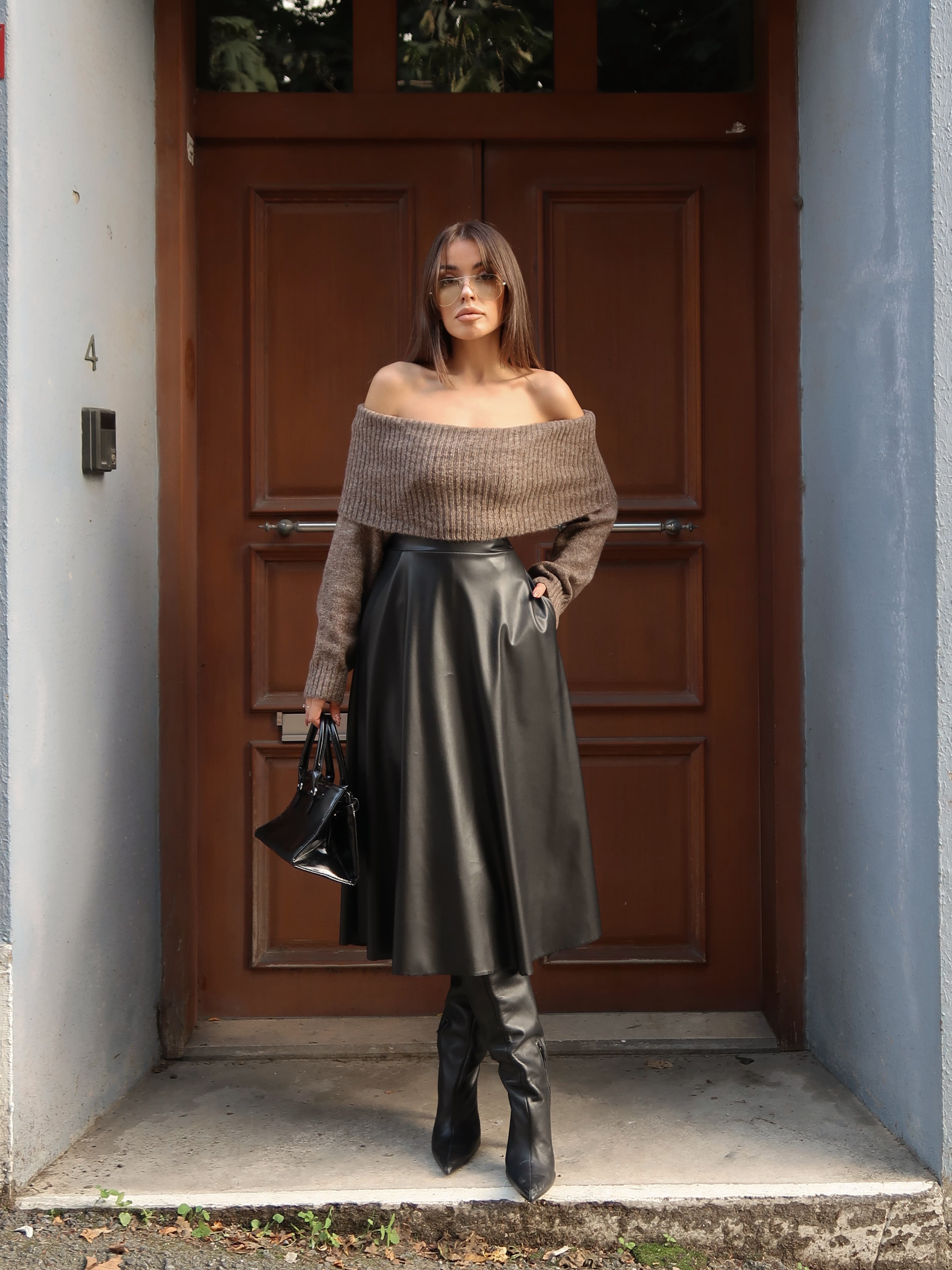 Lue Yumuşak Dokulu Açık Omuzlu Kazak