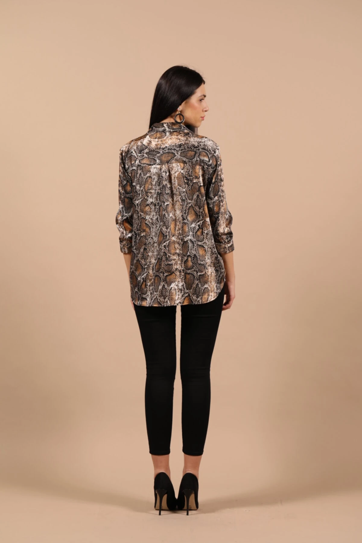 Kadın Kahverengi Yılan Desen Gömlek