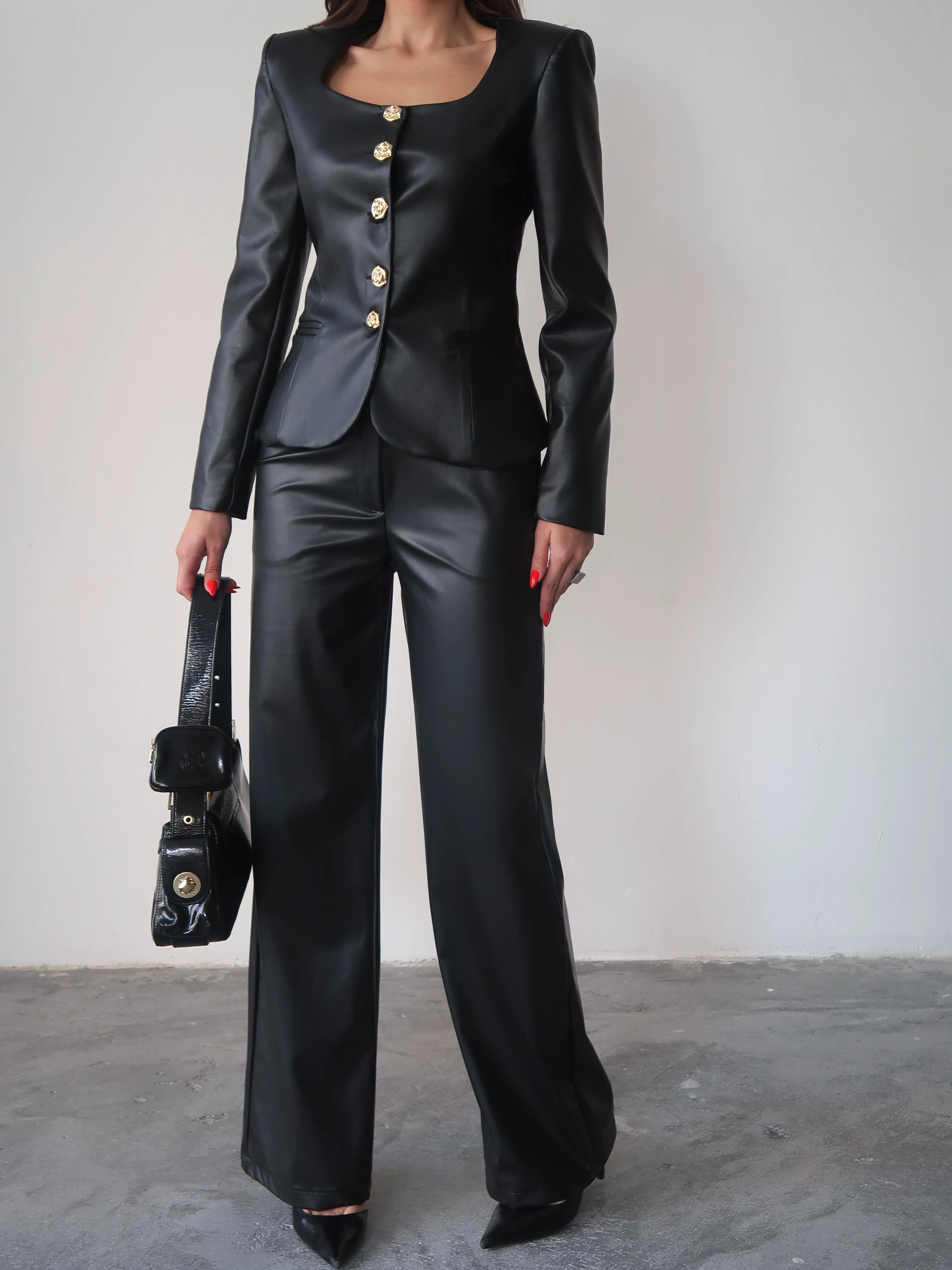 Jane Button Leather Tailored Suit Siyah