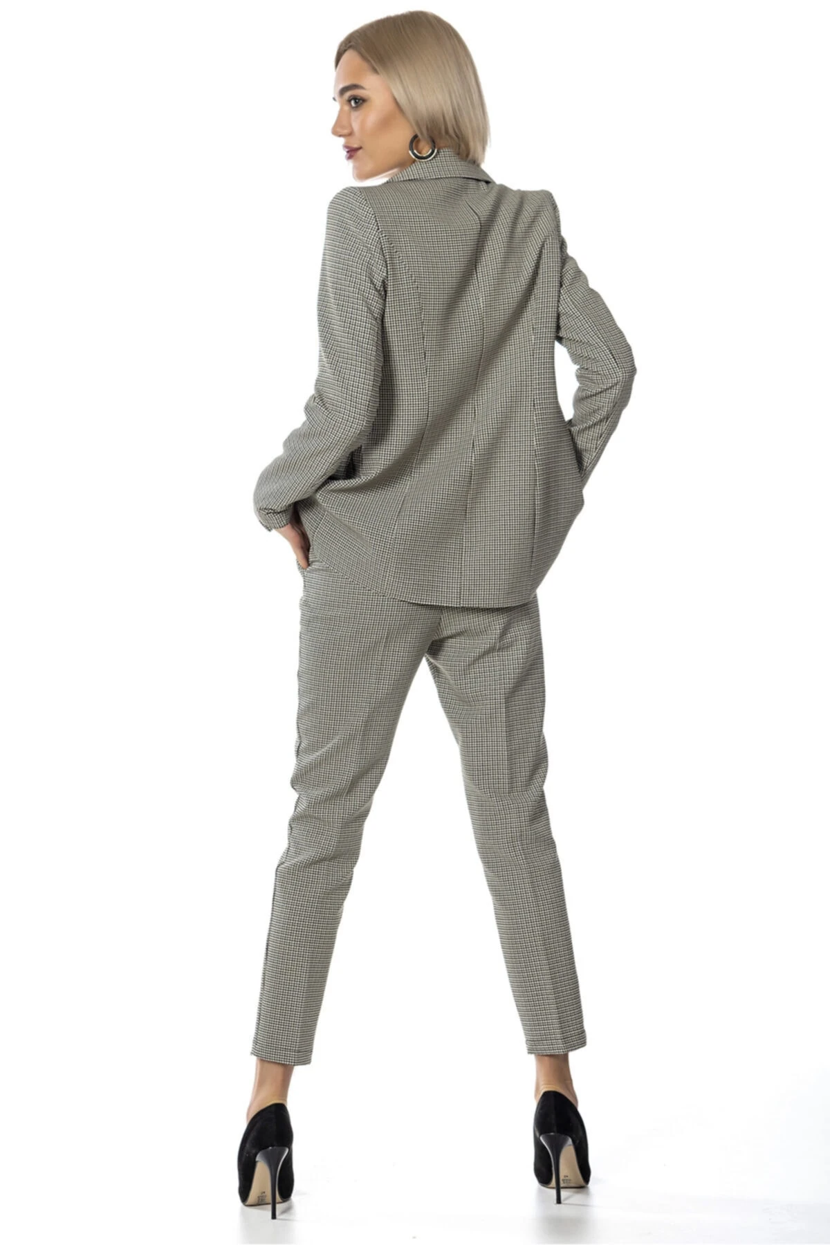 Kadın Beyaz Ekoseli Blazer Ceket