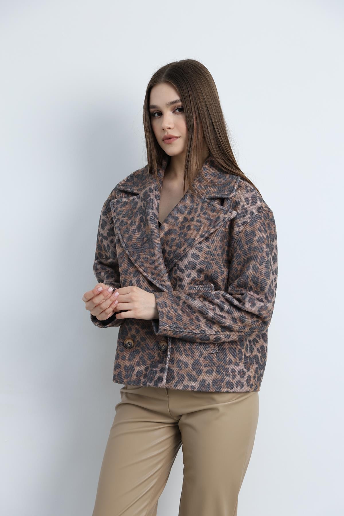 Ivy Kısa Kaban Leopar