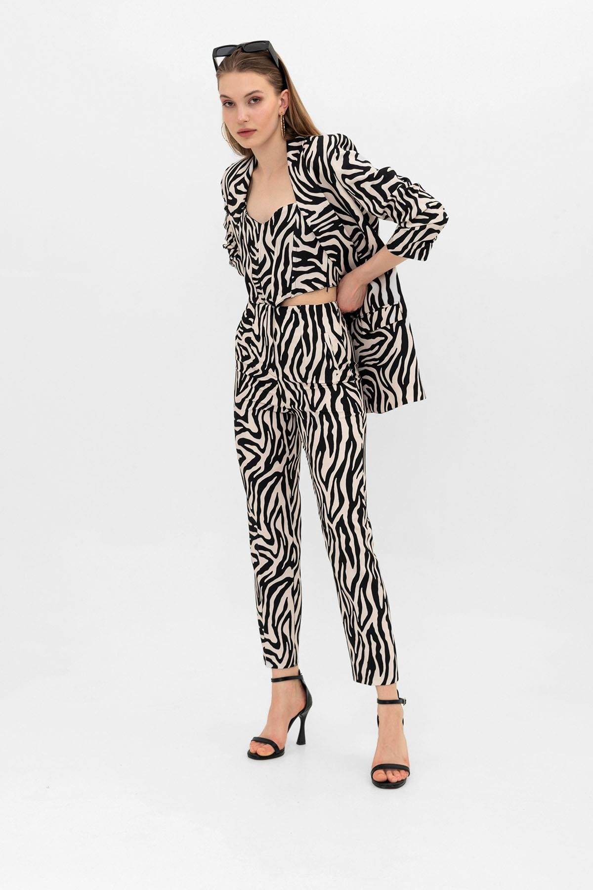 Elysia Çift Pens Zebra Desenli Pantolon