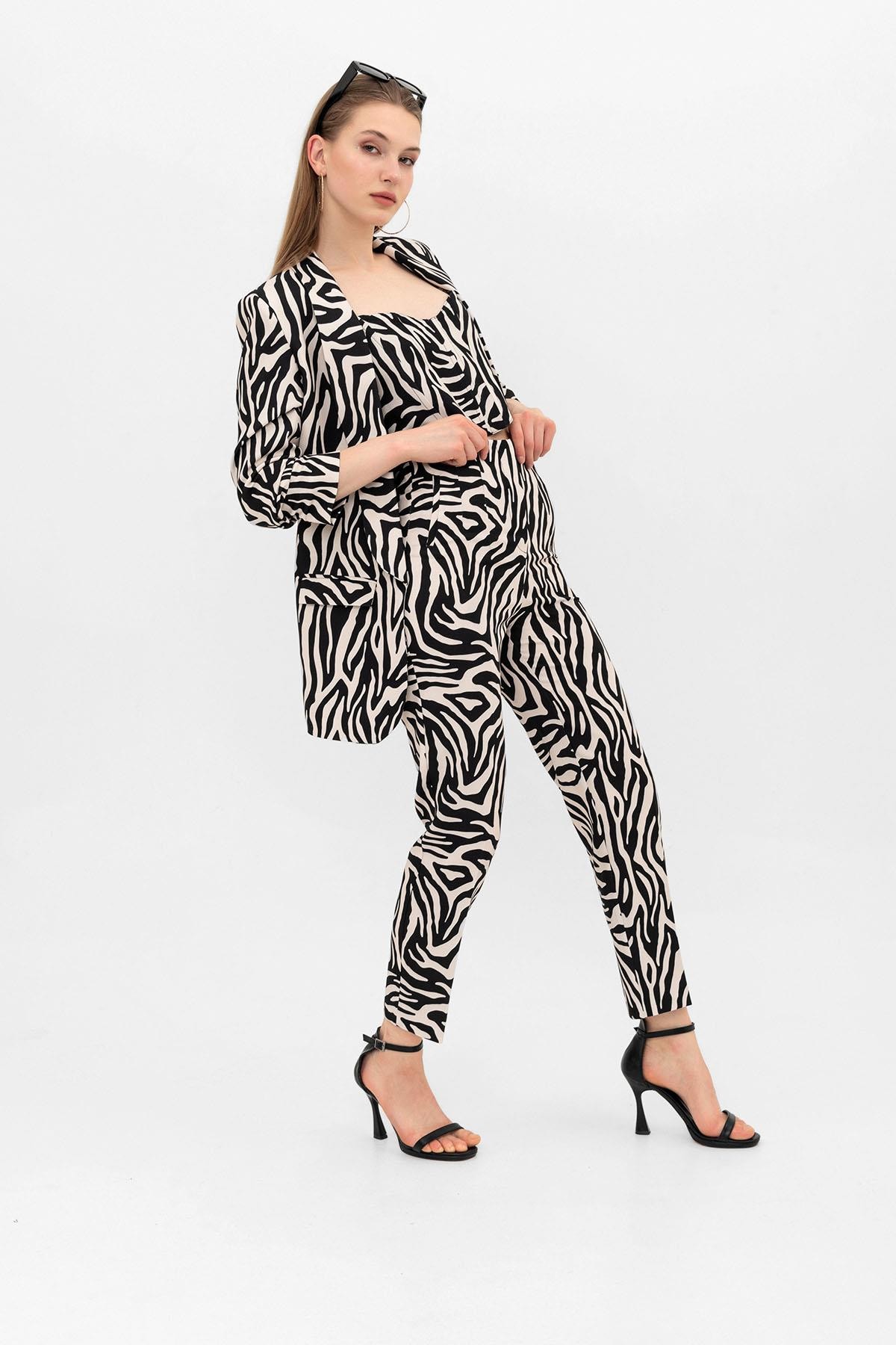 Elysia Çift Pens Zebra Desenli Pantolon