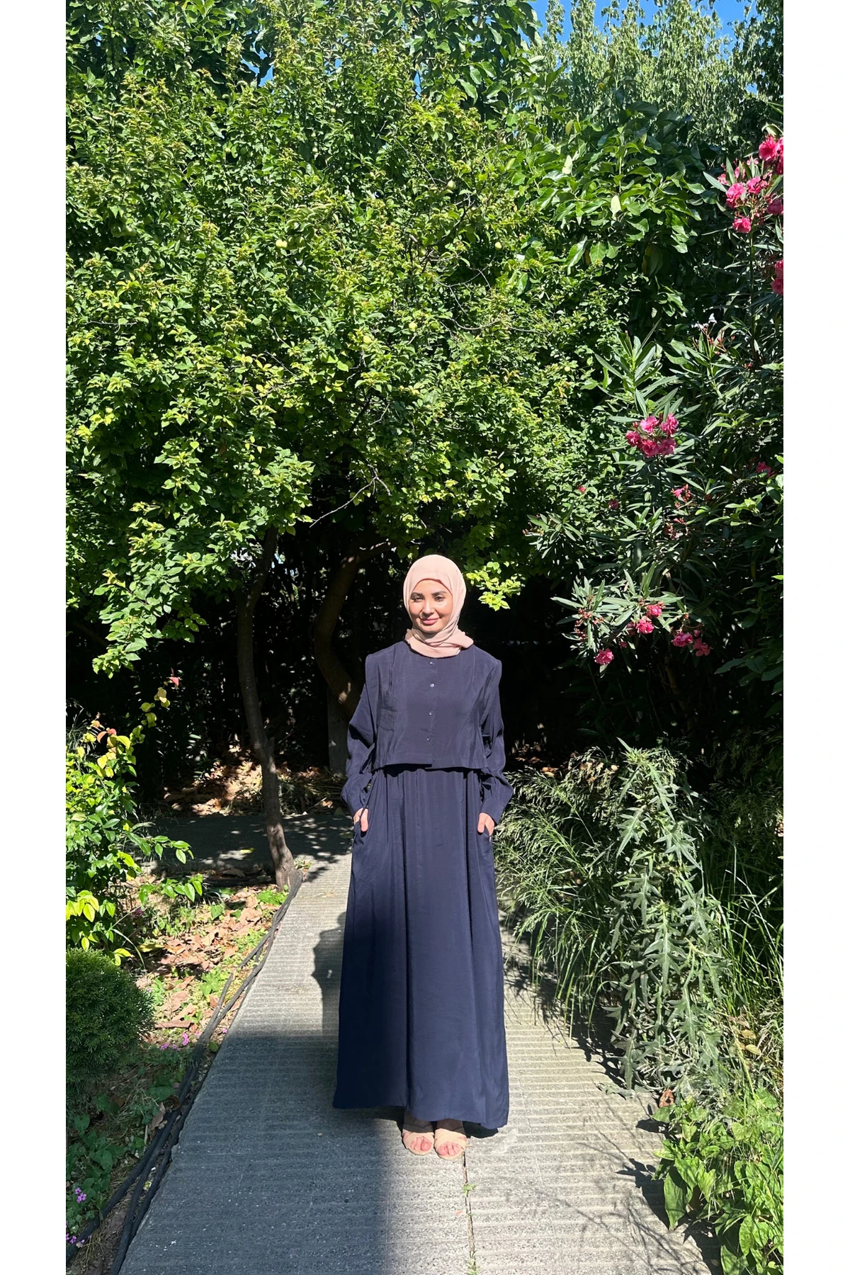 Beli Lastikli Yelekli Dabıl Elbise