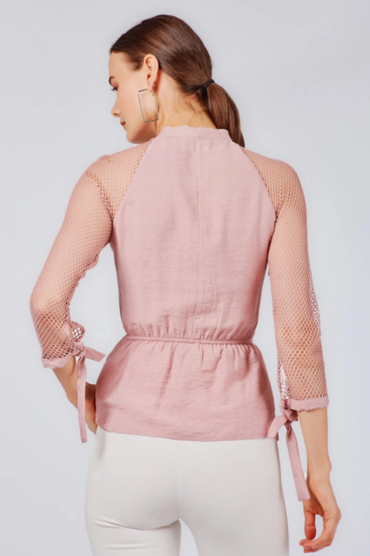 Kadın Pembe Omuzu Fileli Bluz