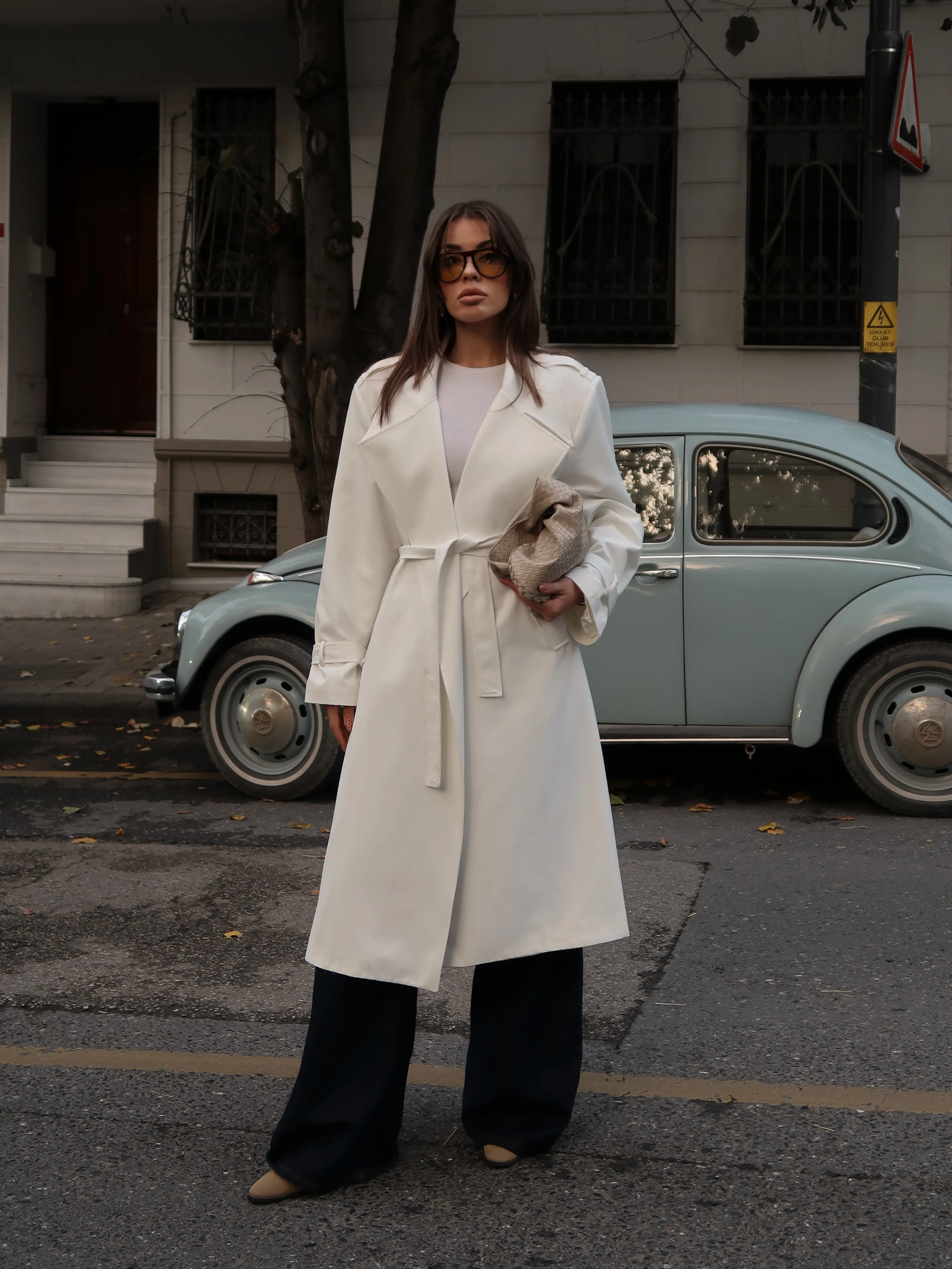 Yasmin Trençkot Beyaz