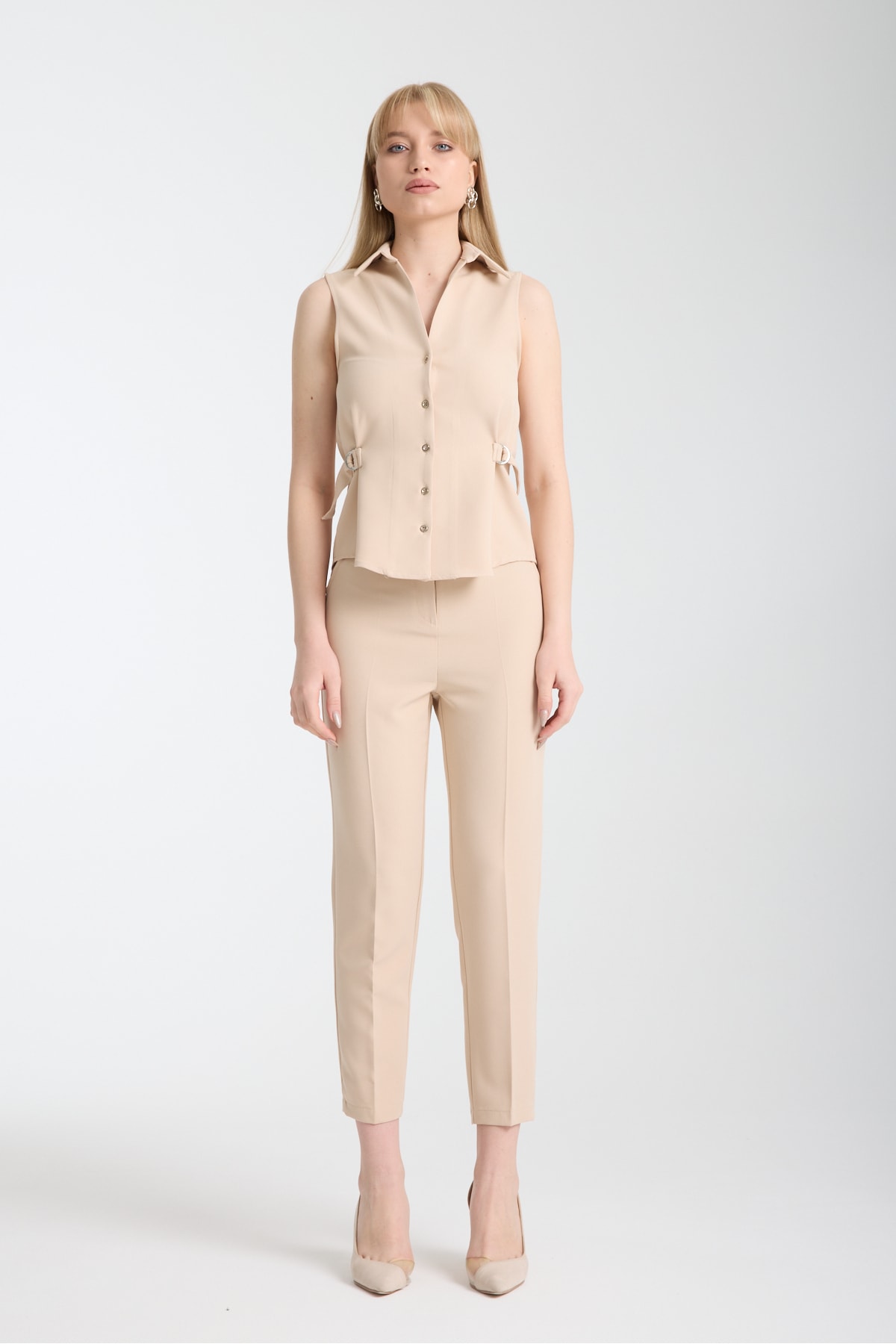 D Toka Detaylı Yelek Pantolon Takım Bej