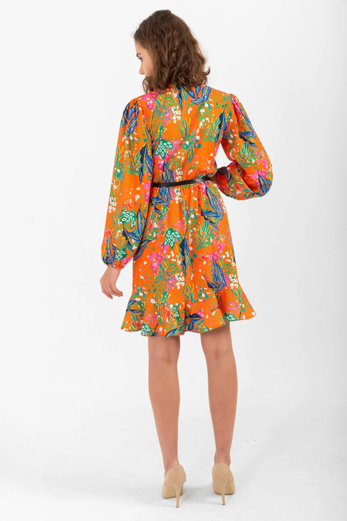 Desenli Kemerli Elbise