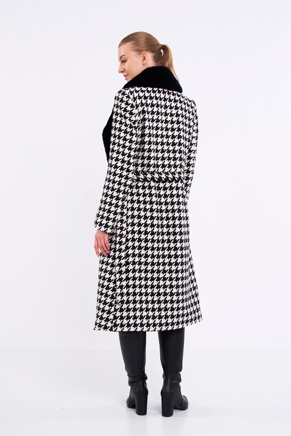 Kürklü Kaşe Kaban