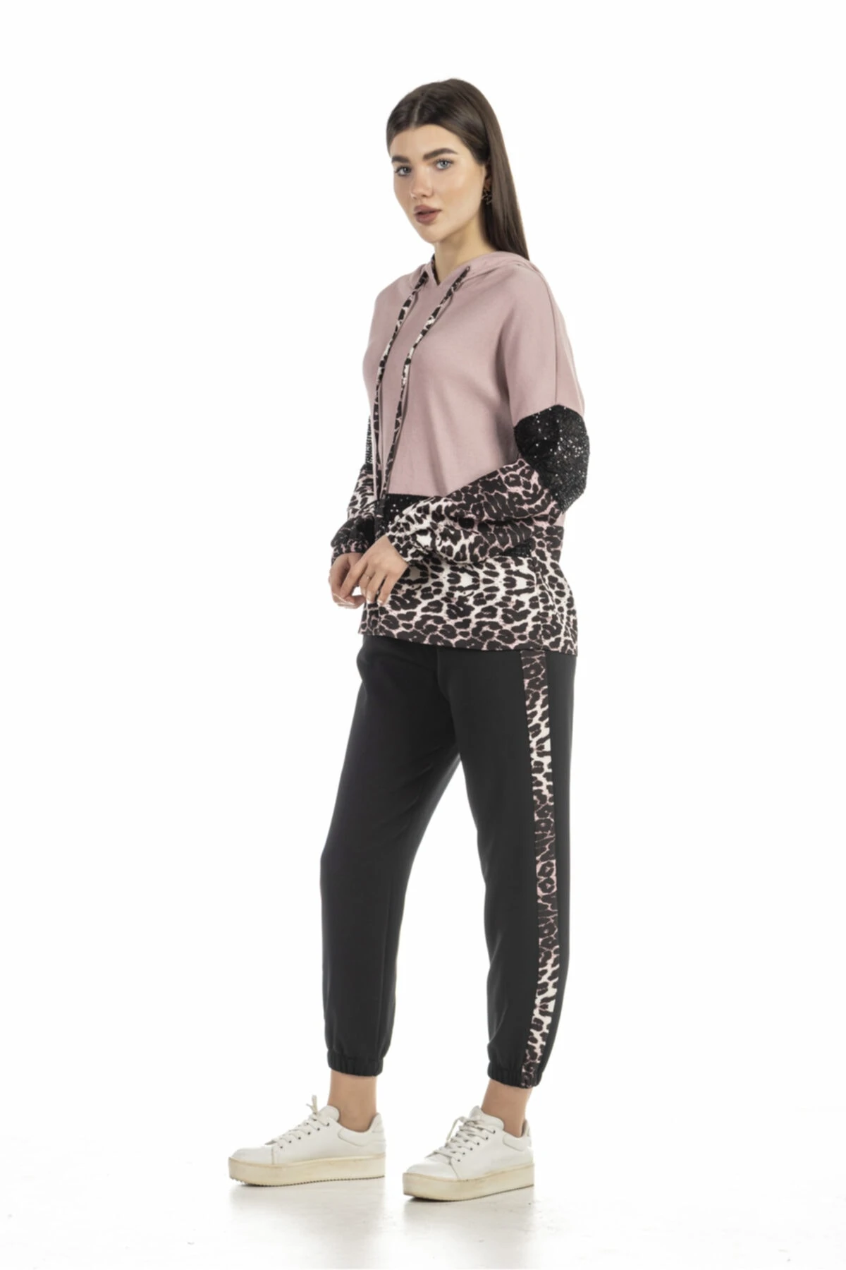 Desenli Payetli Takım