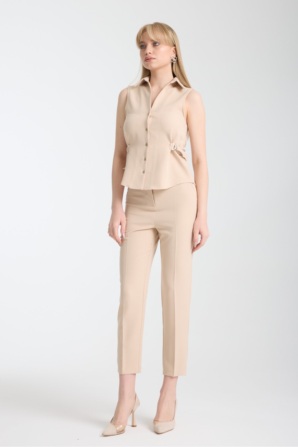 D Toka Detaylı Yelek Pantolon Takım Bej