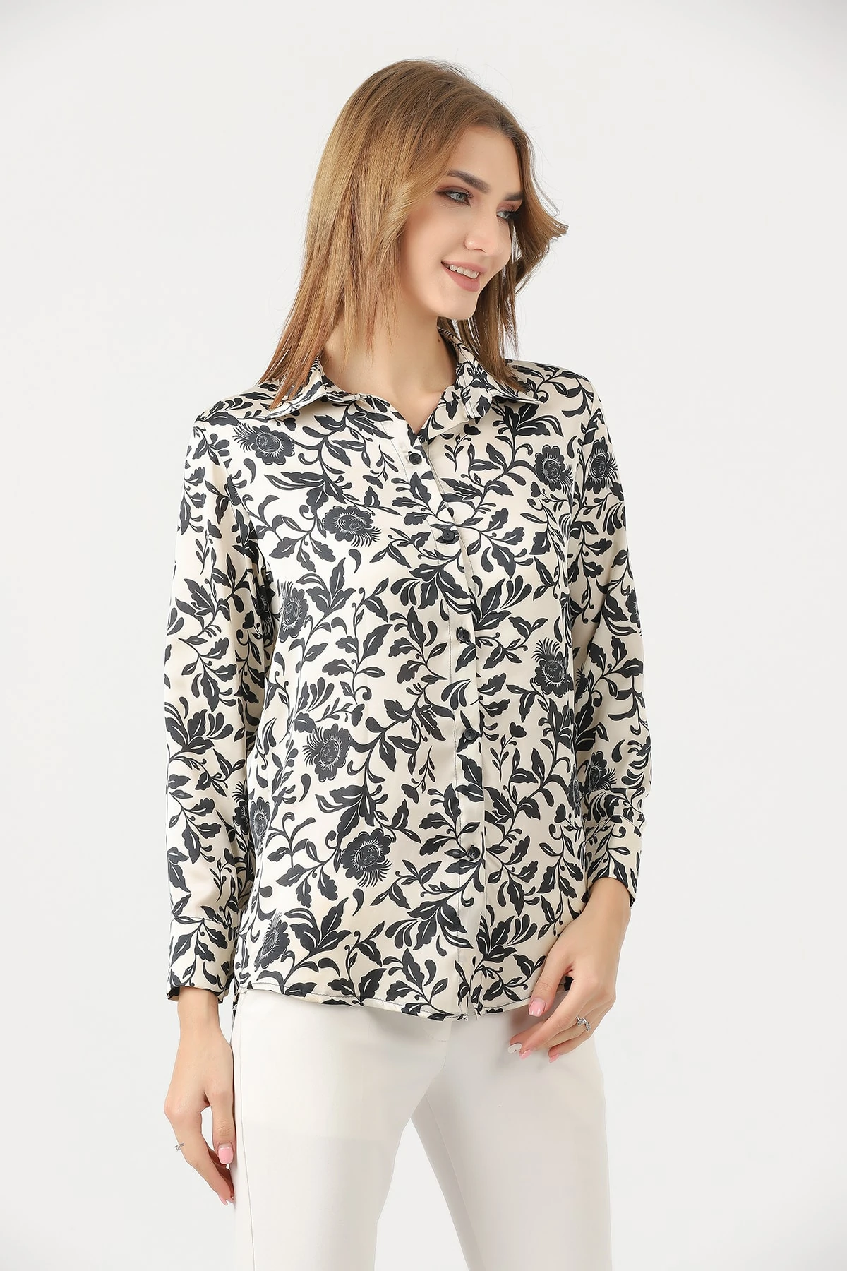 Bej Desenli Saten Bluz