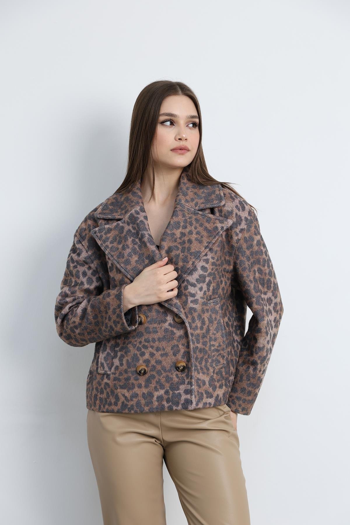 Ivy Kısa Kaban Leopar