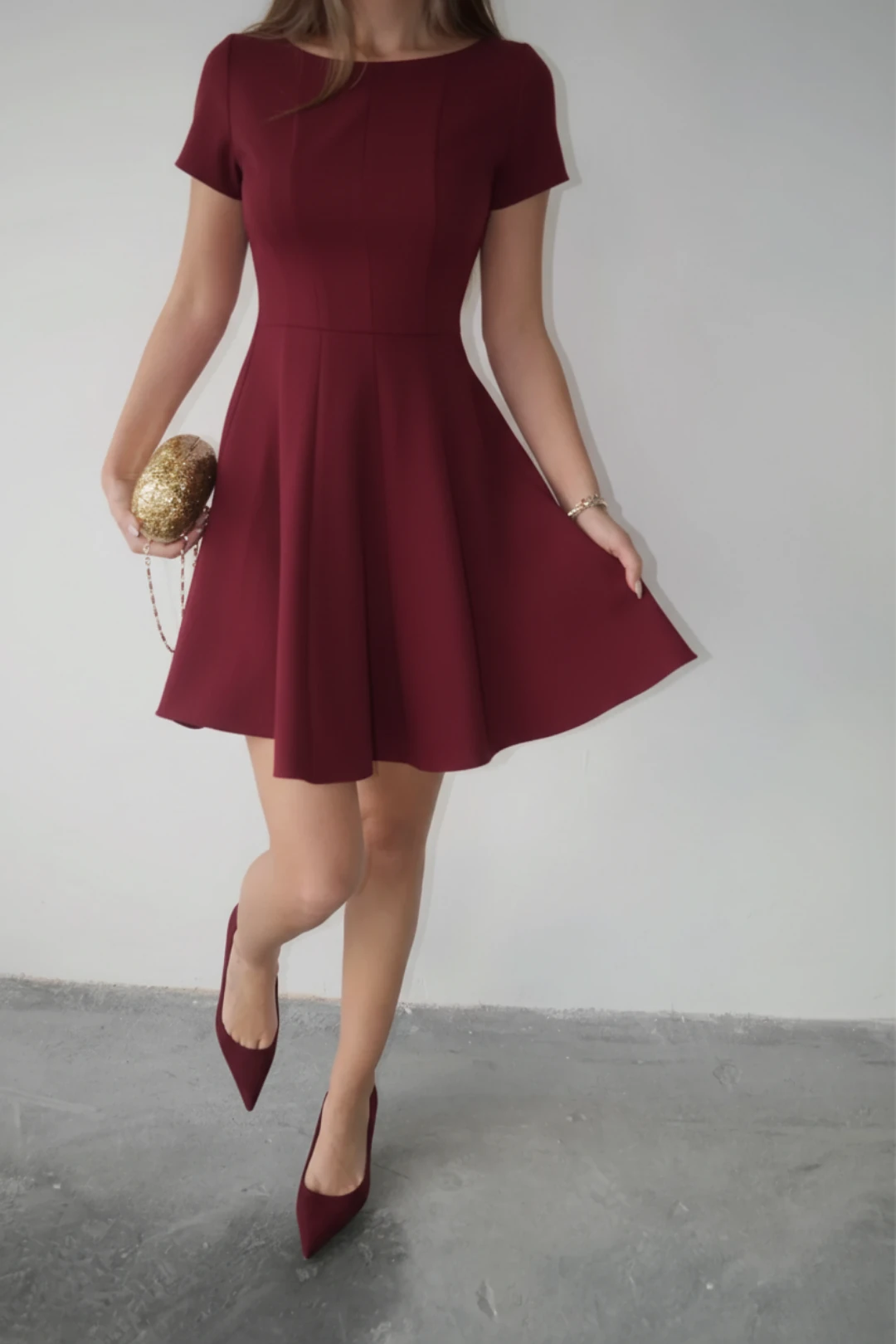 Yarım Kol Volanlı Elbise Bordo