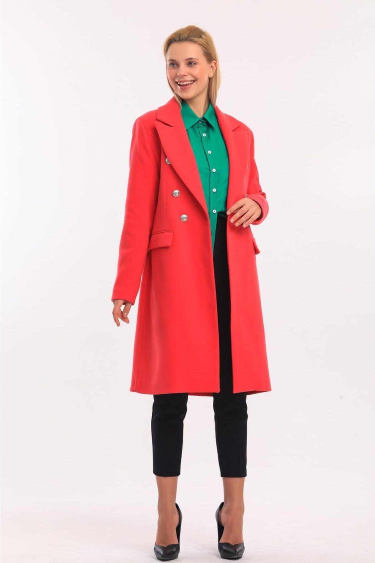 Düğmeli Kaşe Kaban