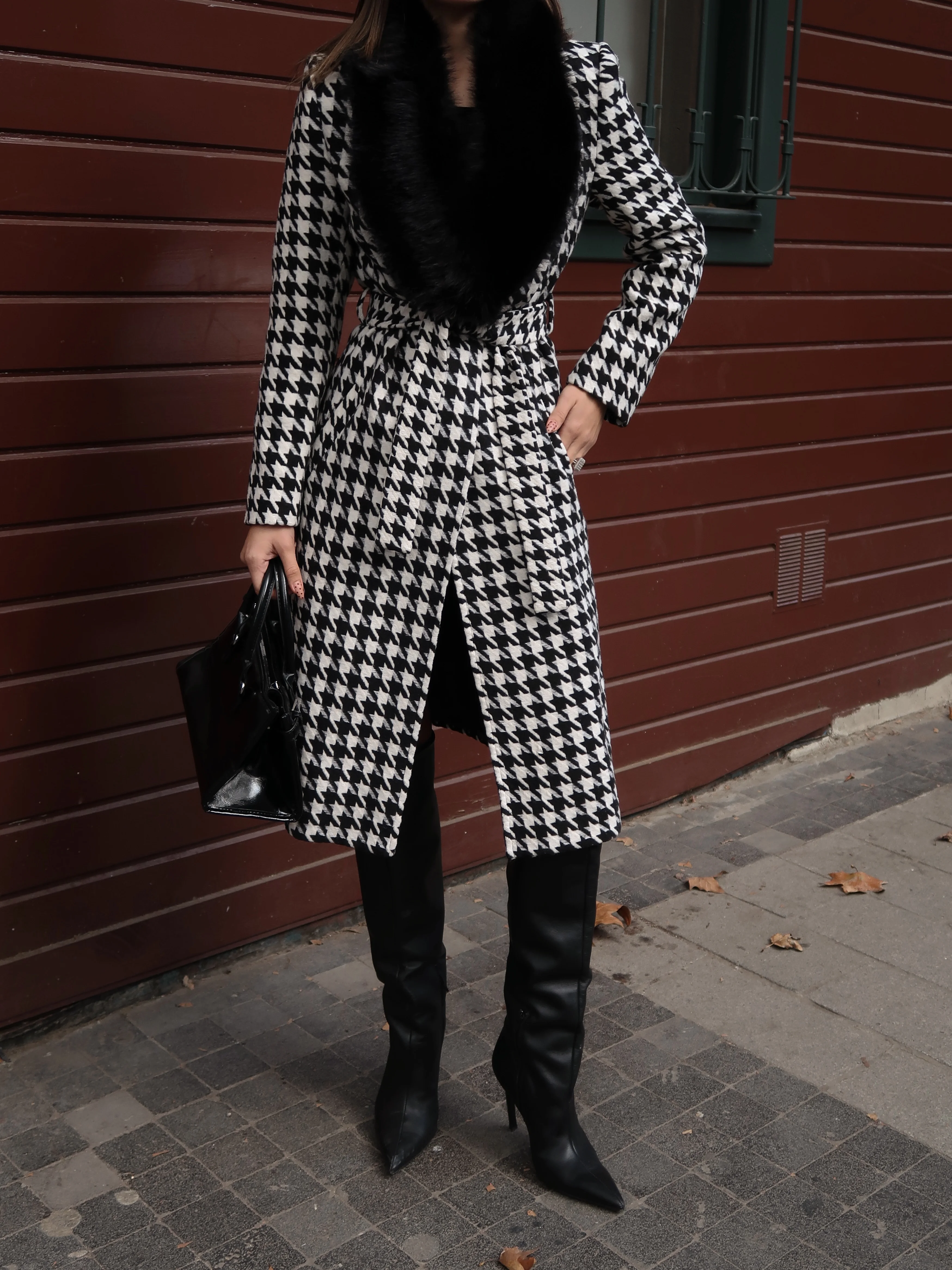 Kürklü Kazayağı Kaşe Kaban