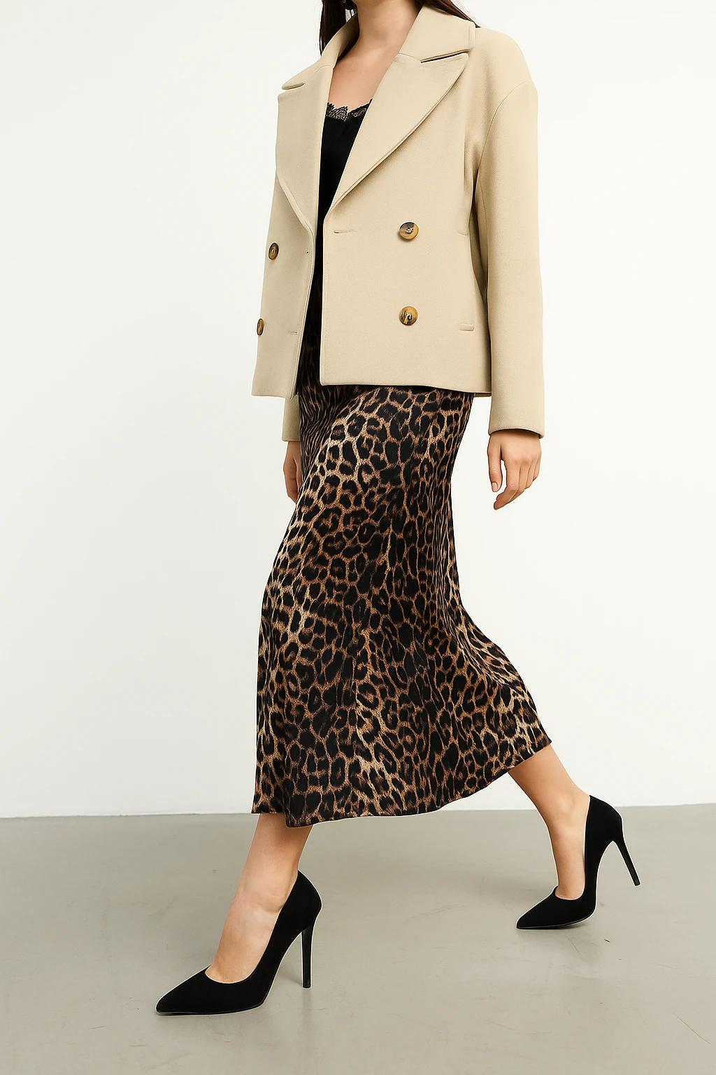 Leopar Desenli Saten Etek