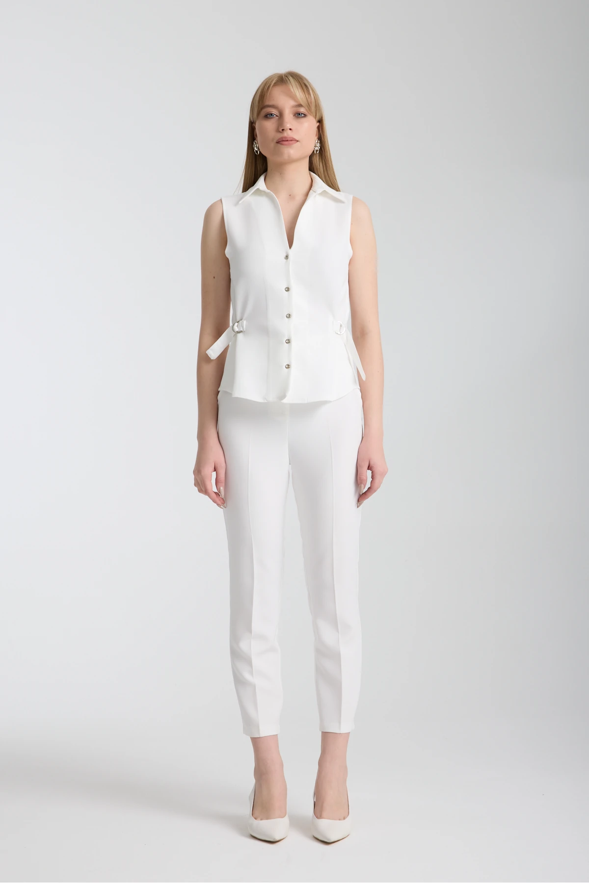 D Toka Detaylı Yelek Pantolon Takım Beyaz