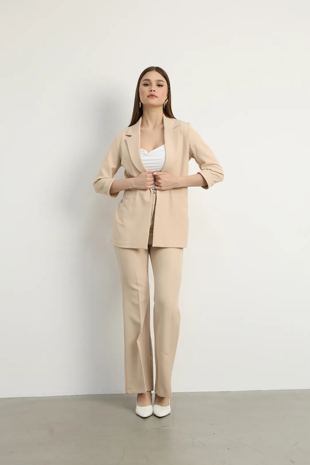 Agraf Detaylı Klasik Ceket ve Kumaş Pantolon Bej