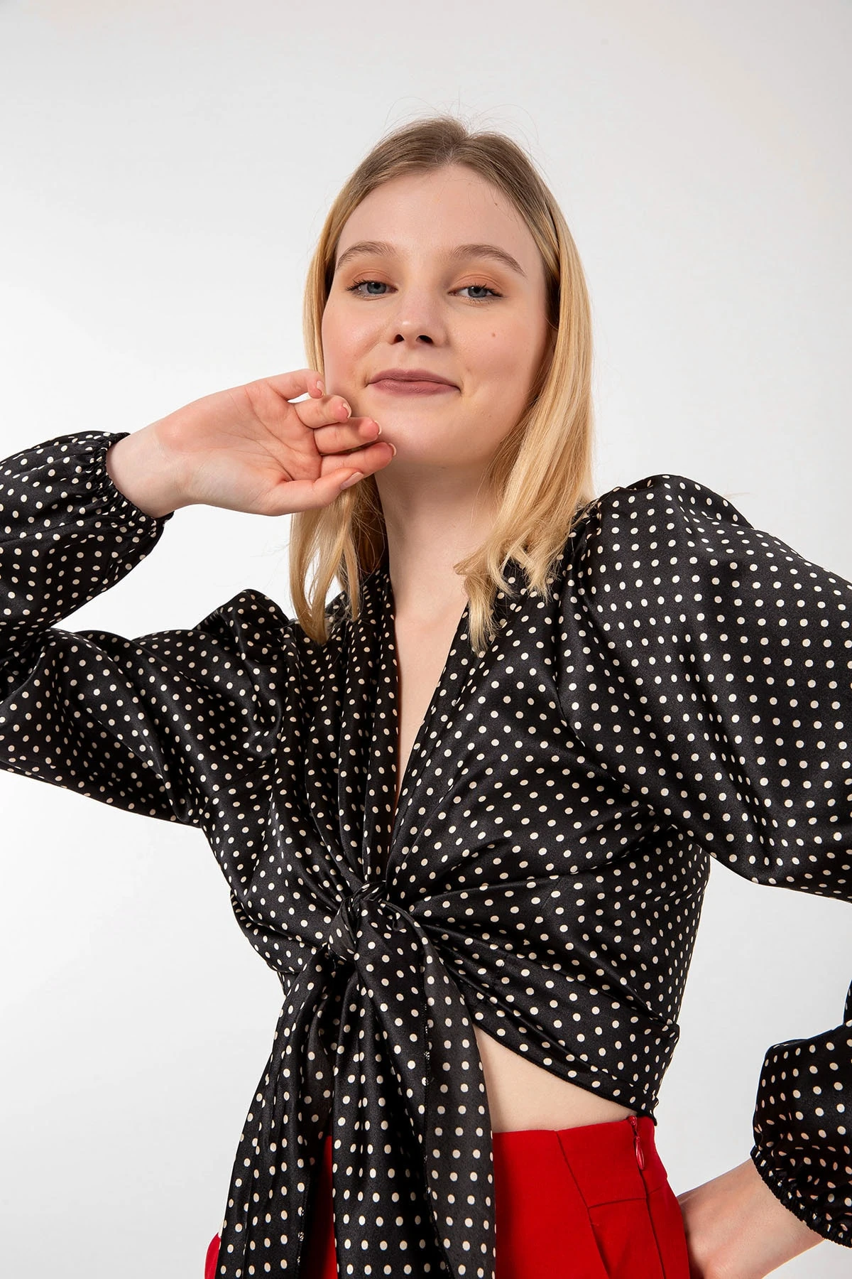 Önden Baglamalı Bluz