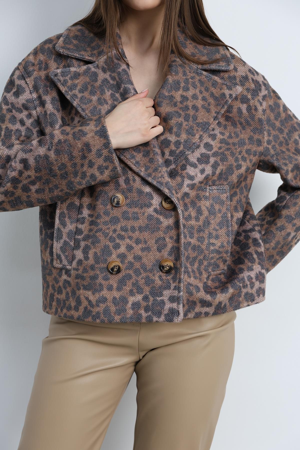 Ivy Kısa Kaban Leopar