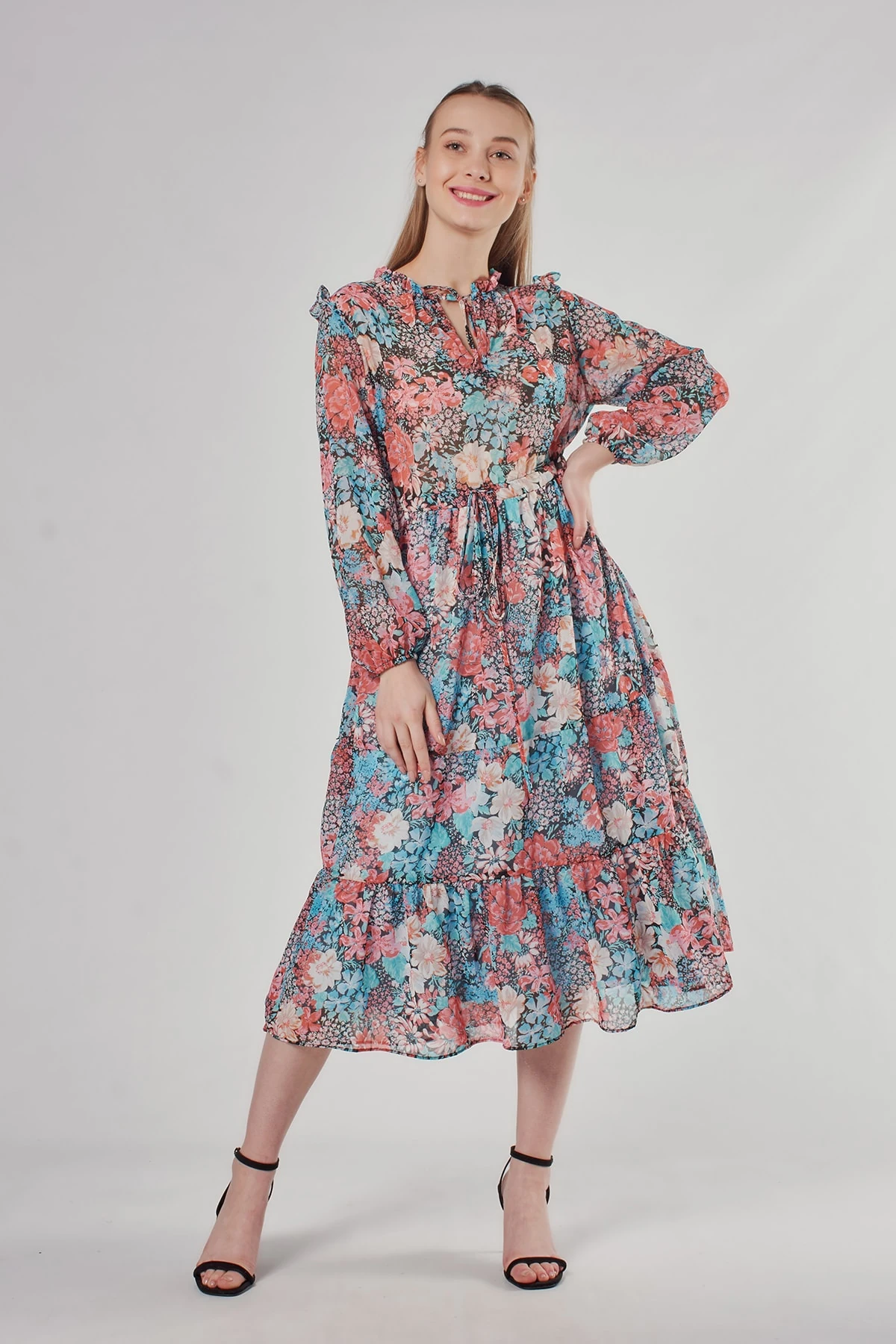 Kadın Mavi Çiçek Desenli Elbise