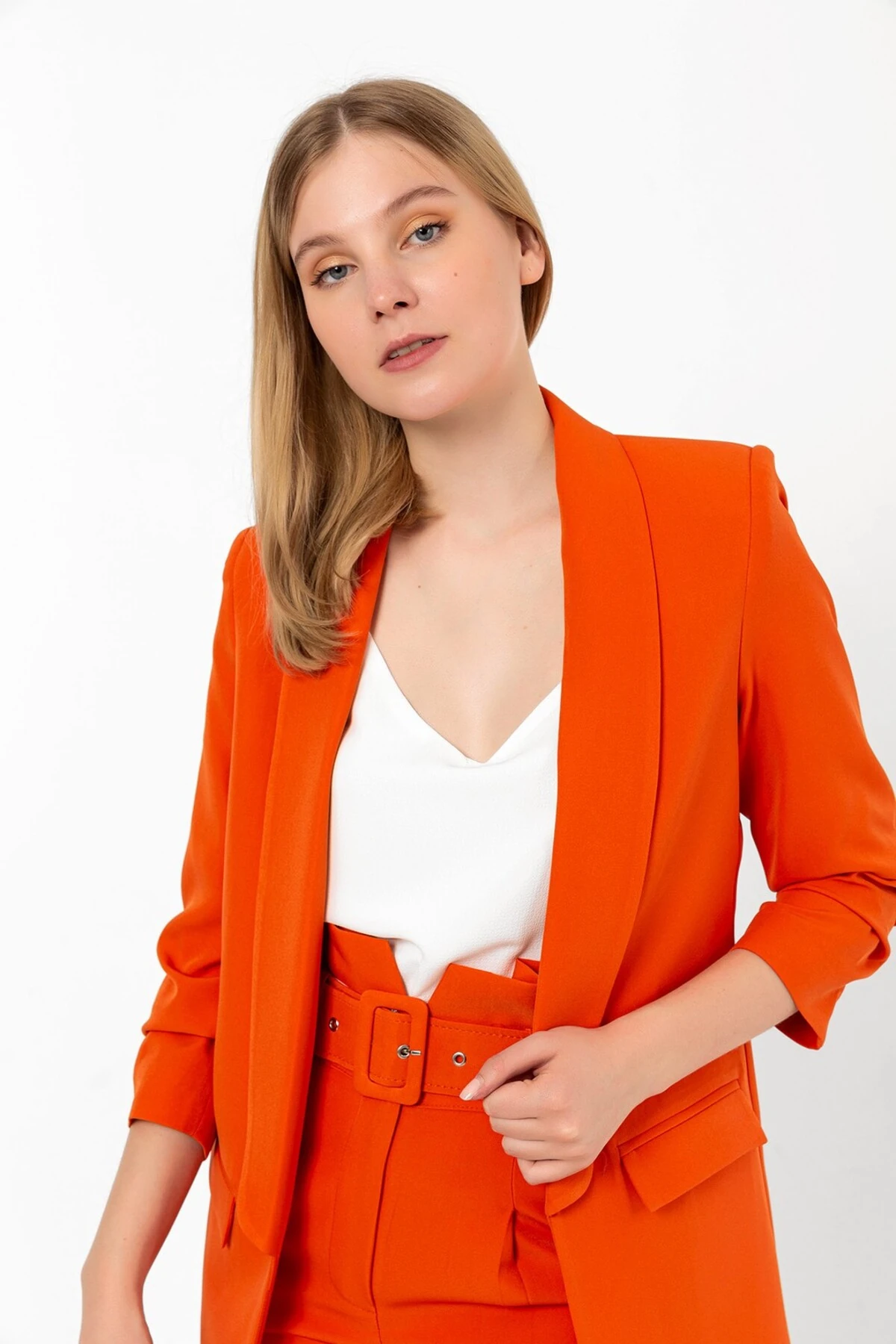 Kolu Büzgülü Blazer Klasik Kadın Ceket