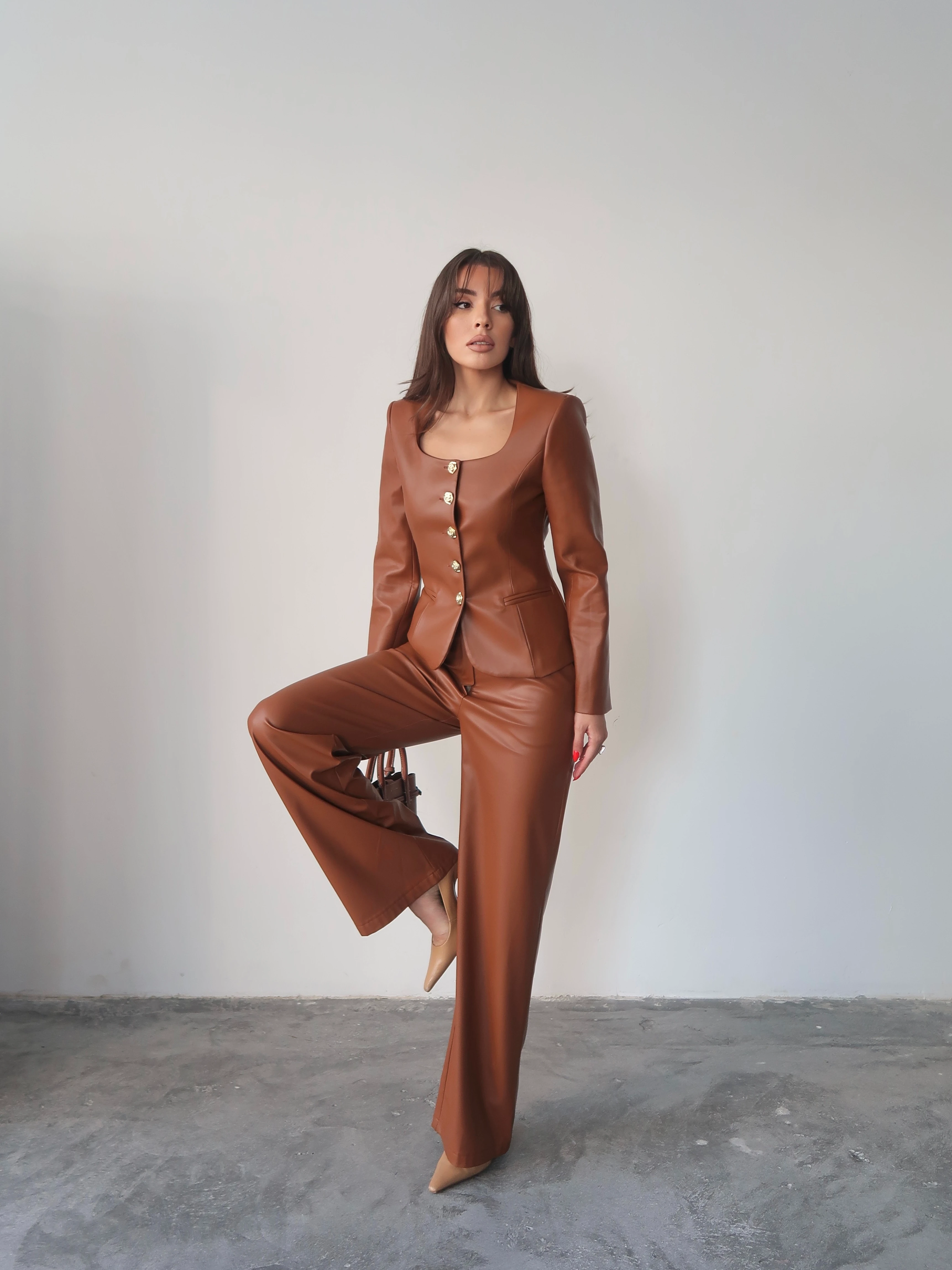 Jane Button Leather Tailored Suit Kahverengi
