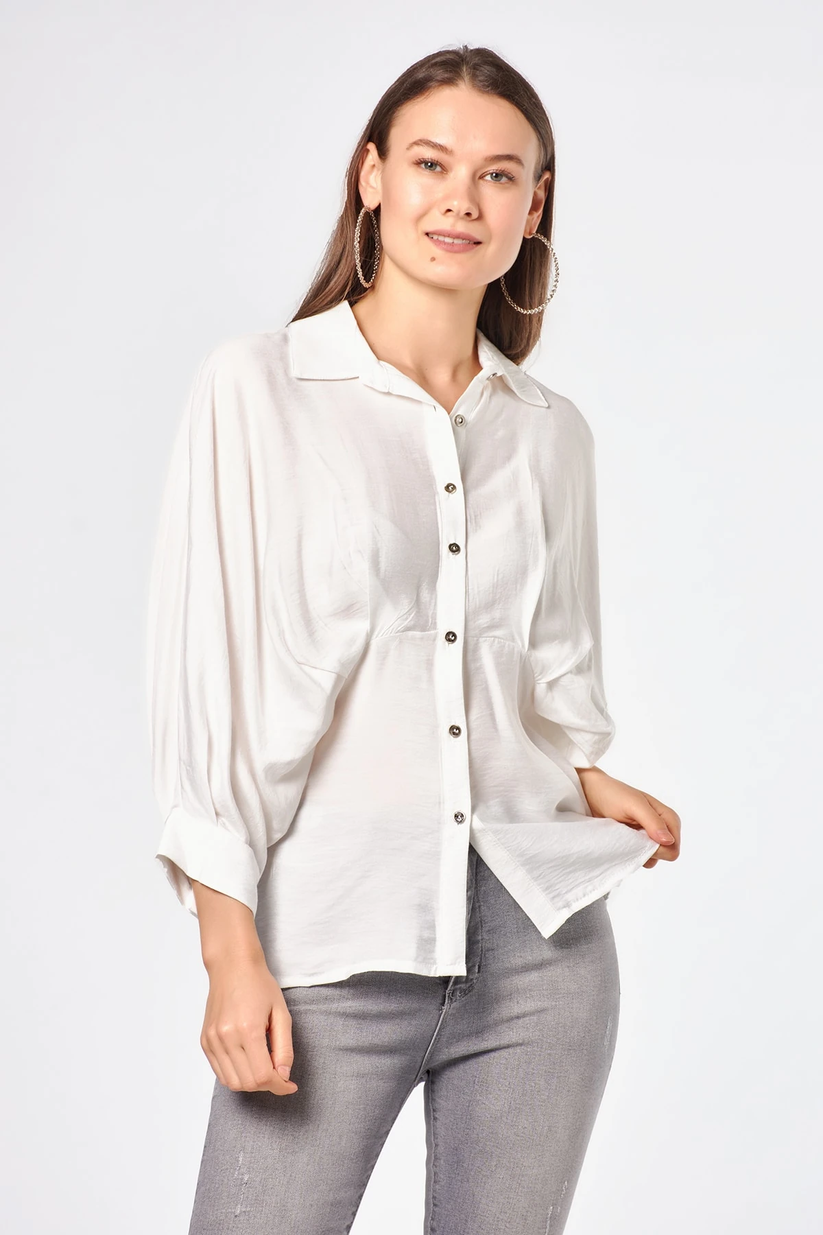 Yarasa Kol Ekru Boyfriend Kadın Gömlek