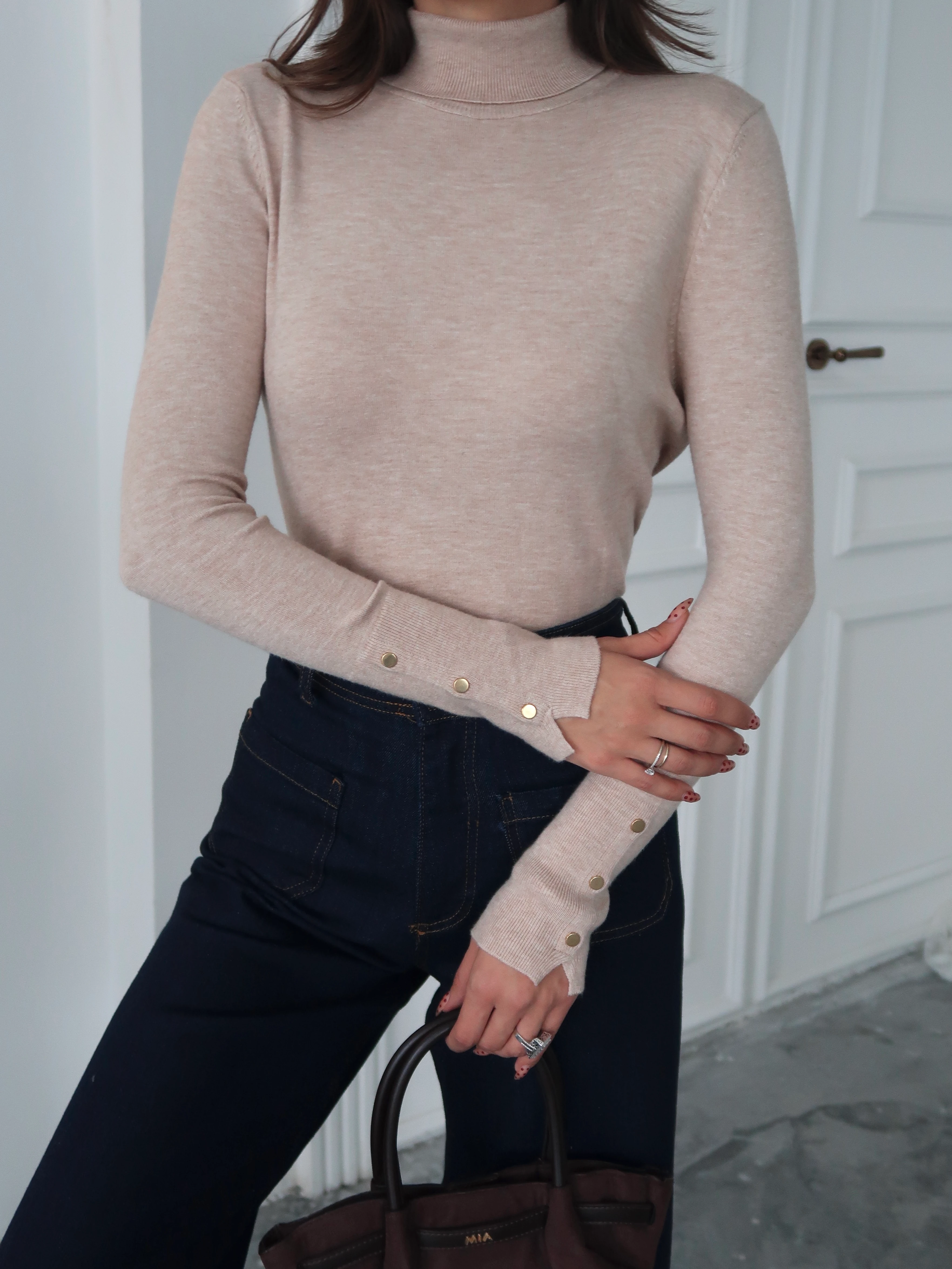 Balıkçı Yaka Detaylı Kazak