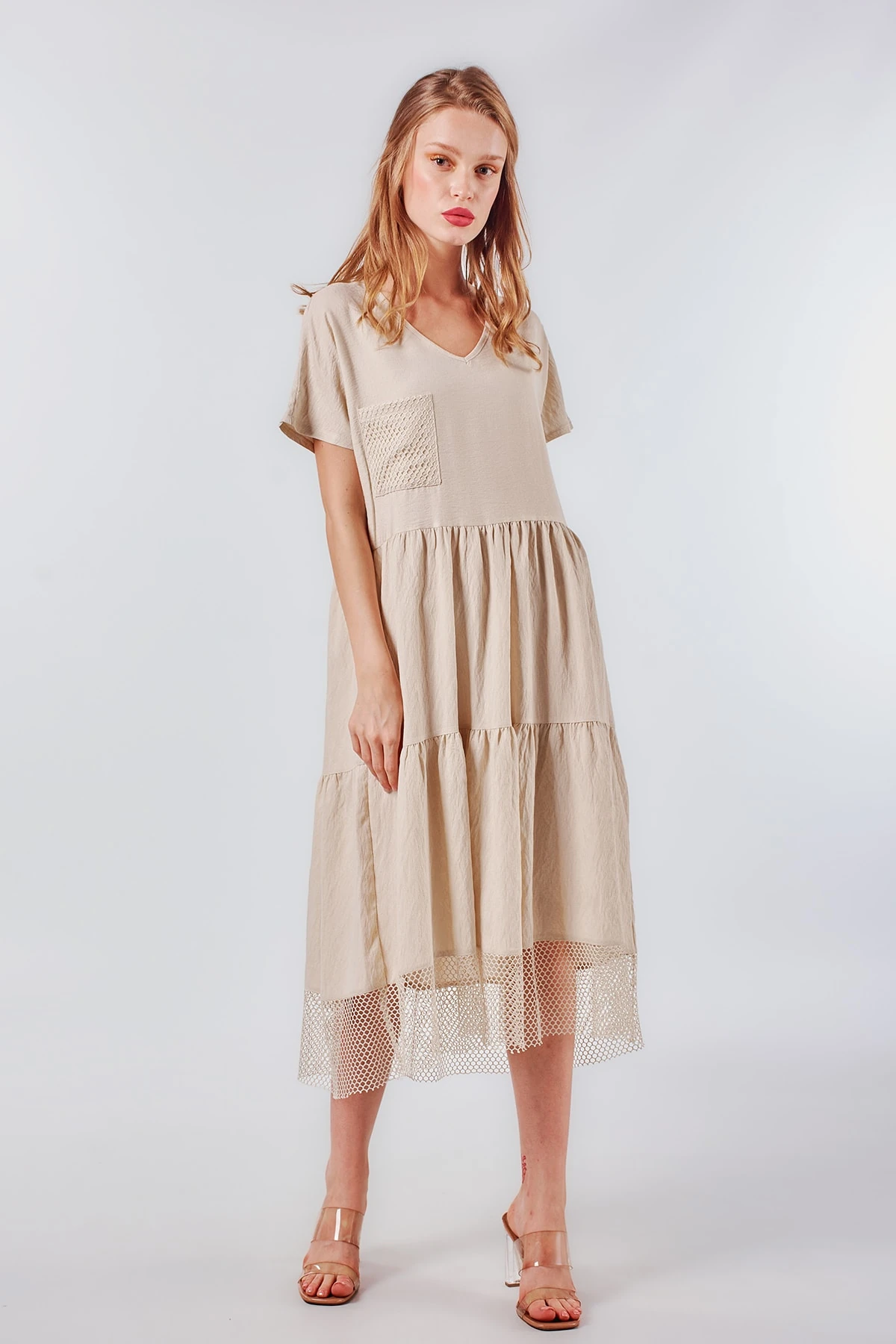 Cepli Fırfır Bej Elbise
